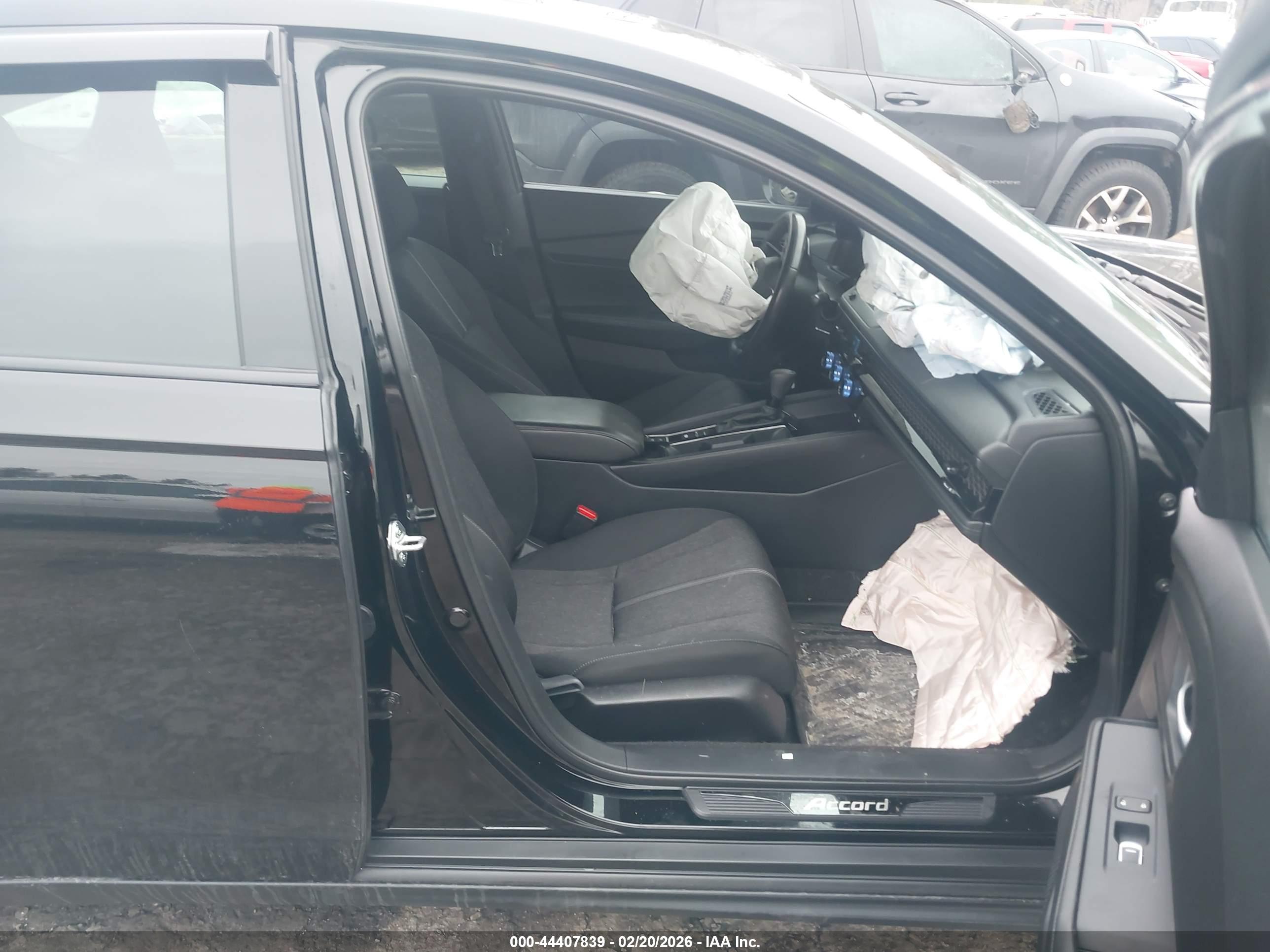 HONDA ACCORD image 5