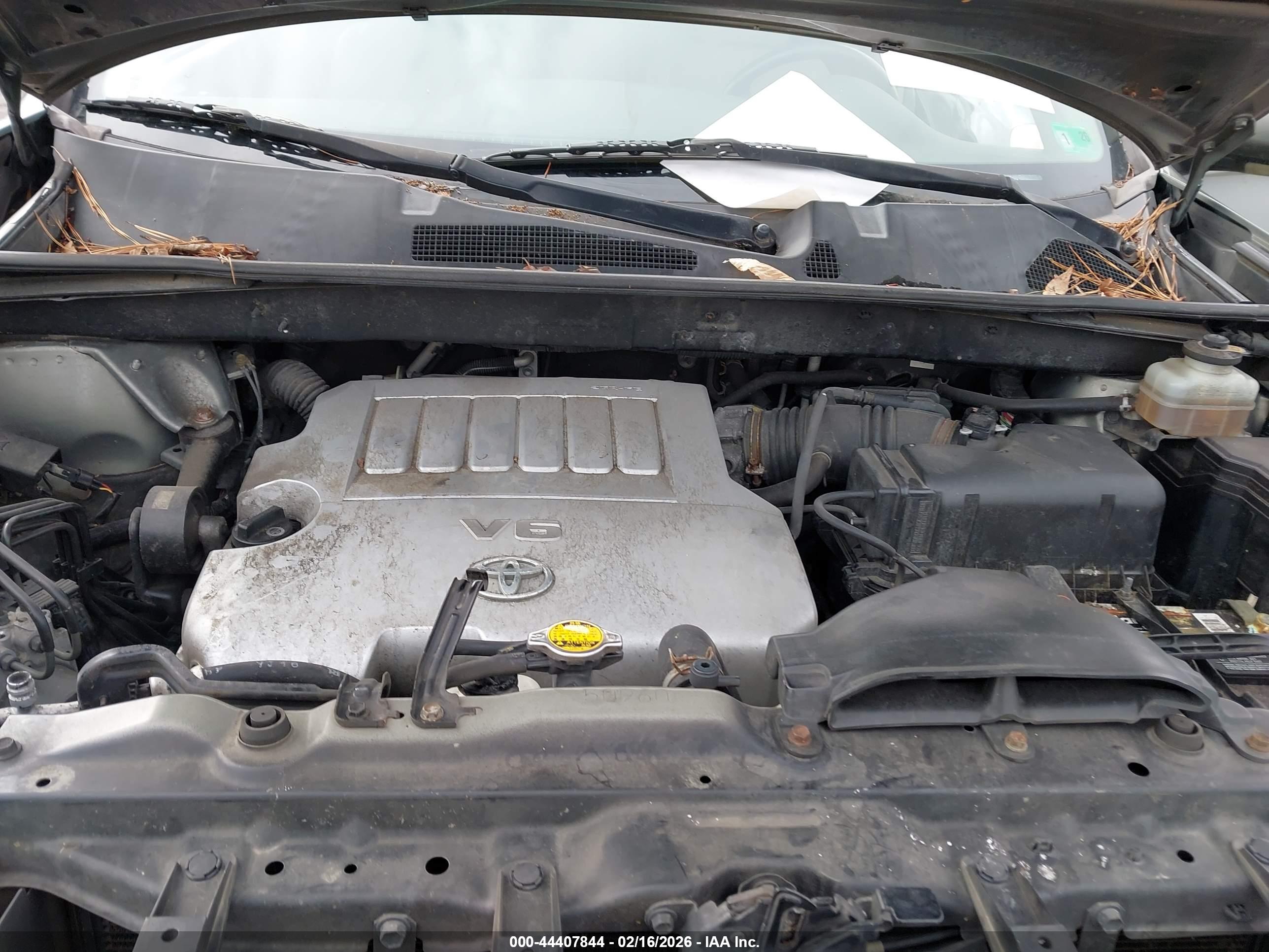 TOYOTA HIGHLANDER image 10