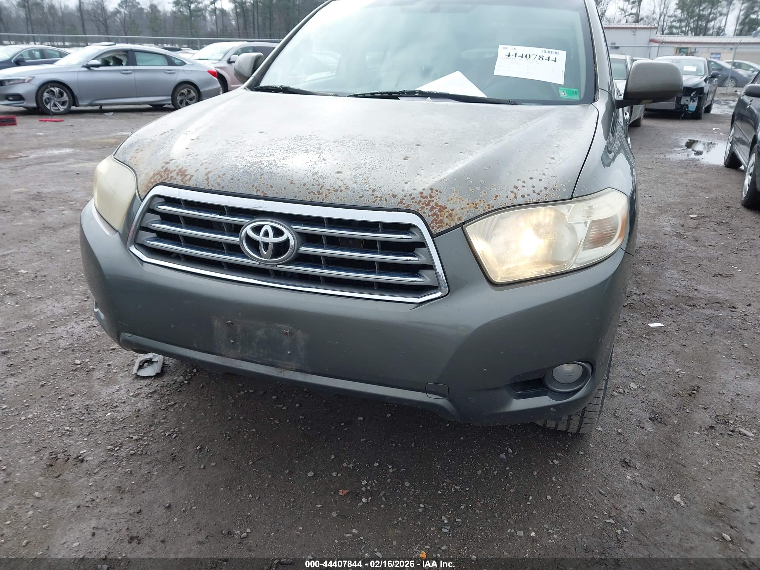 TOYOTA HIGHLANDER image 6