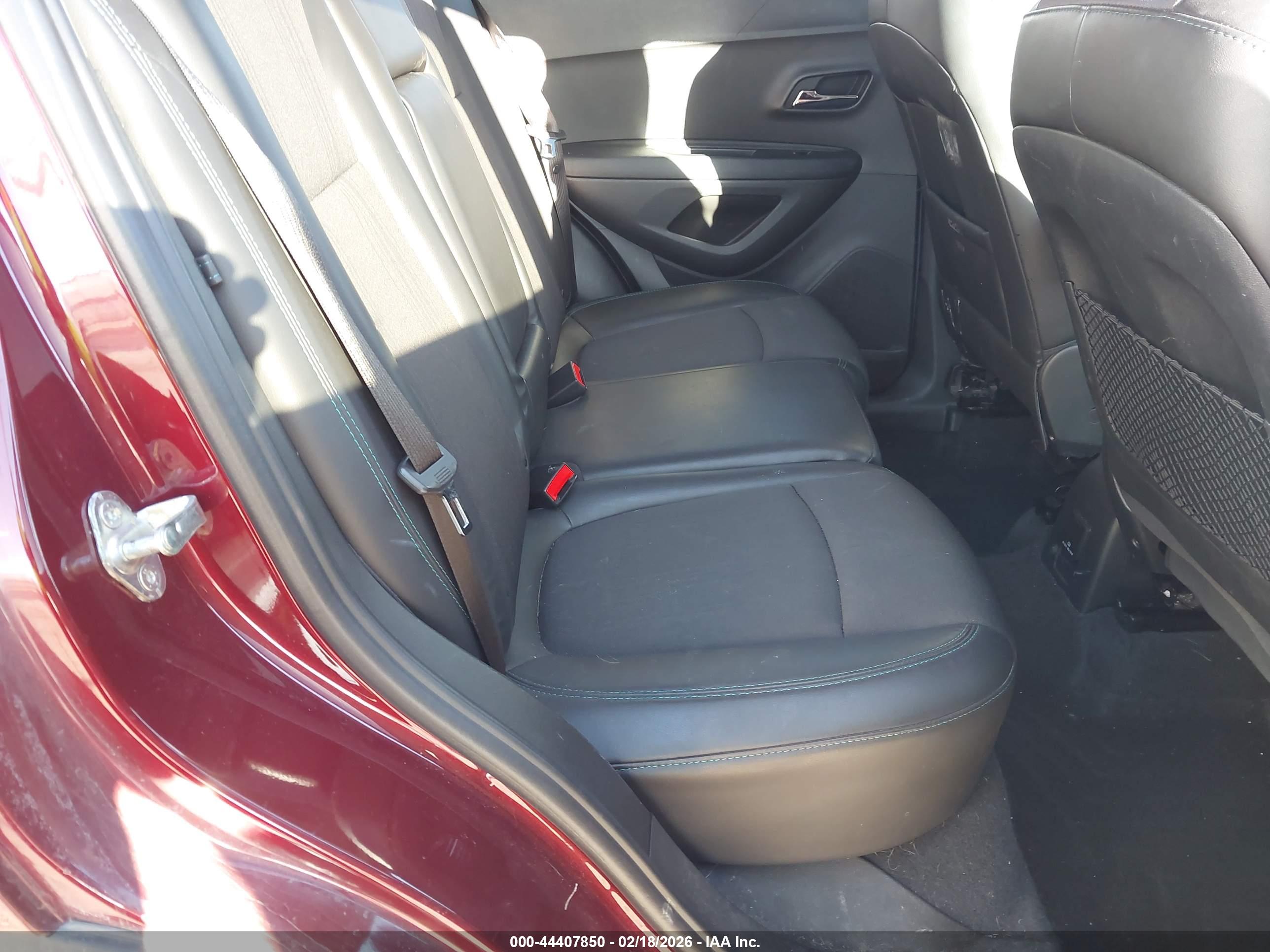 CHEVROLET TRAX image 8