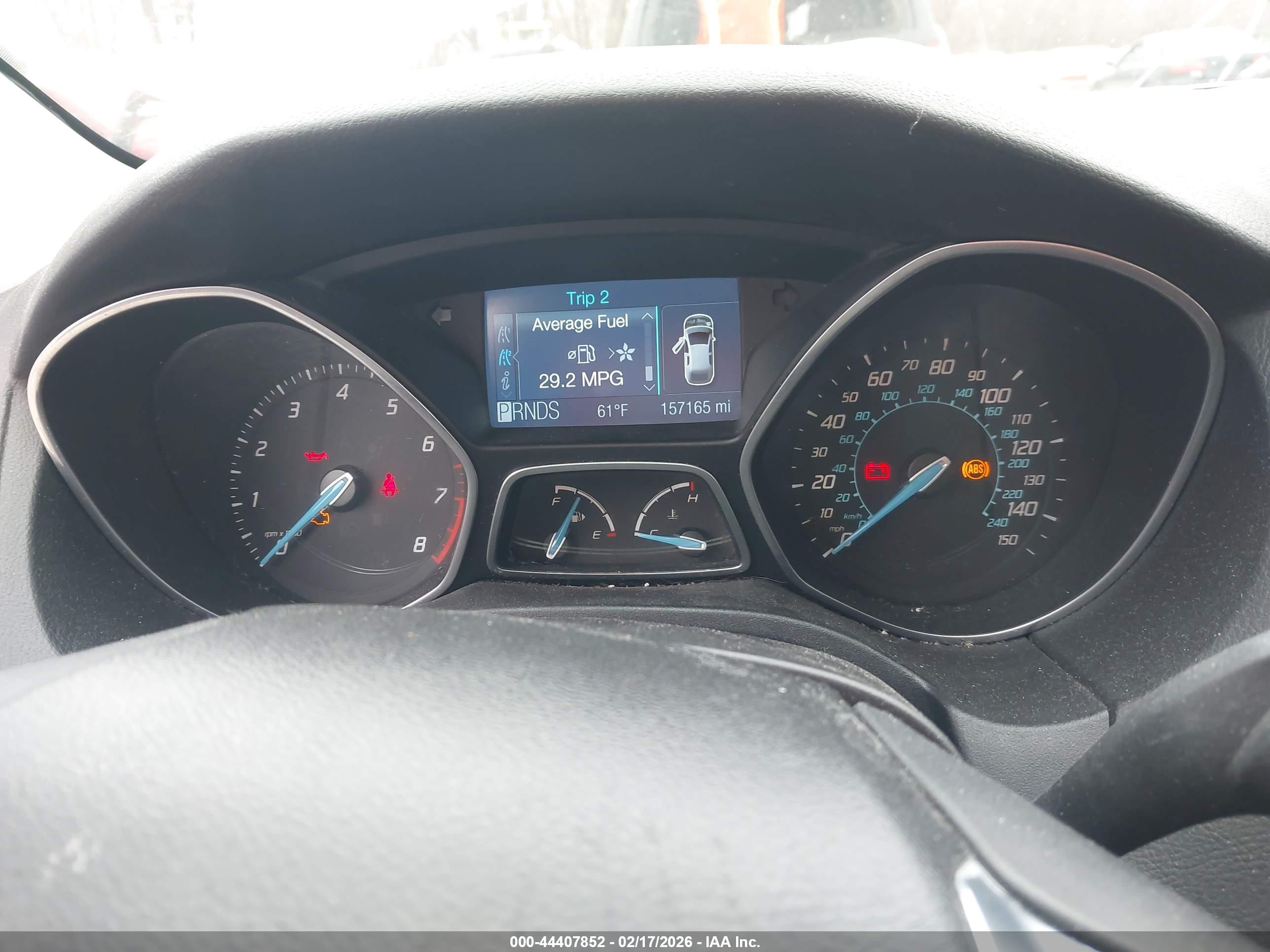FORD FOCUS image 7