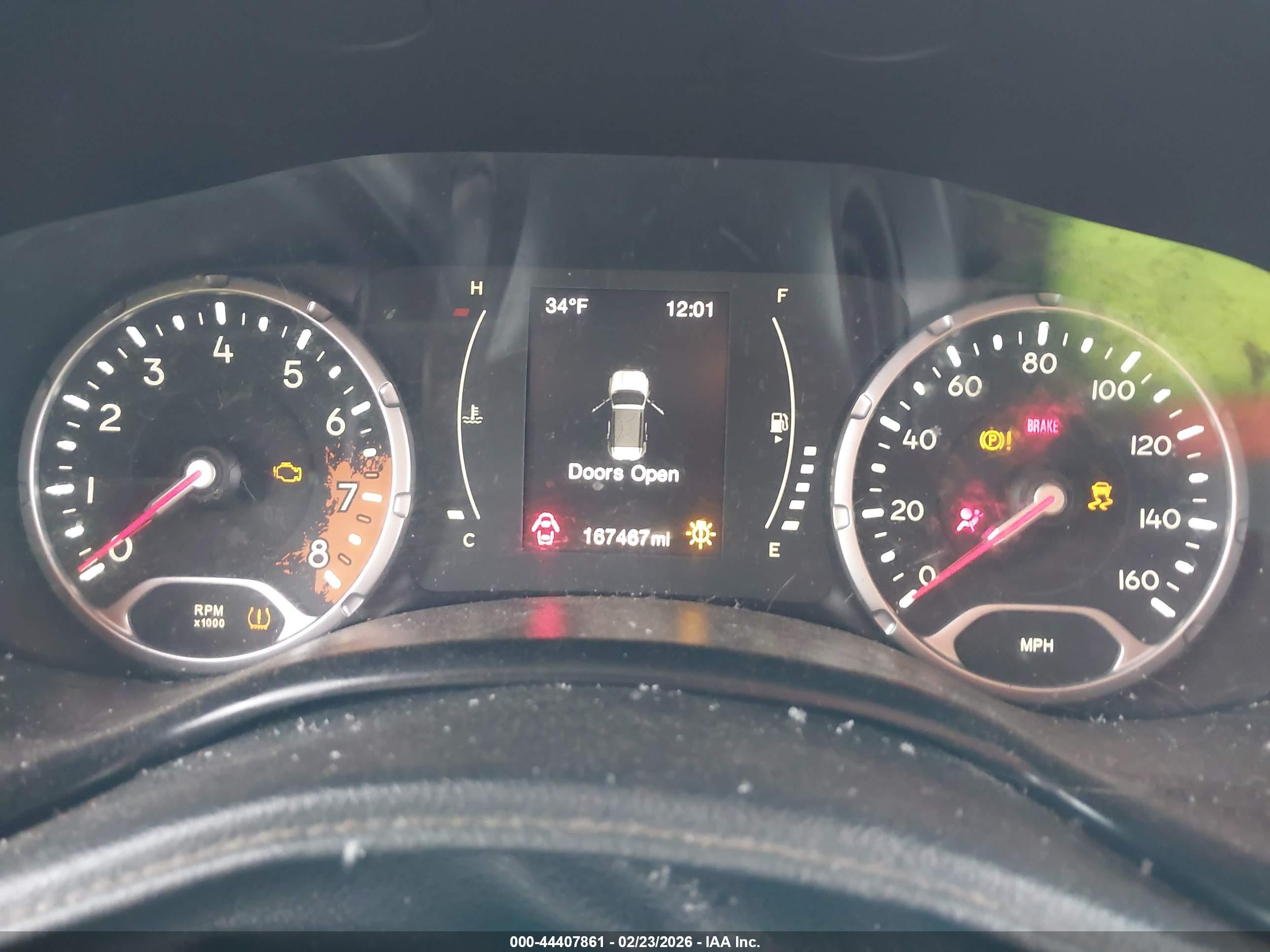 JEEP RENEGADE image 7