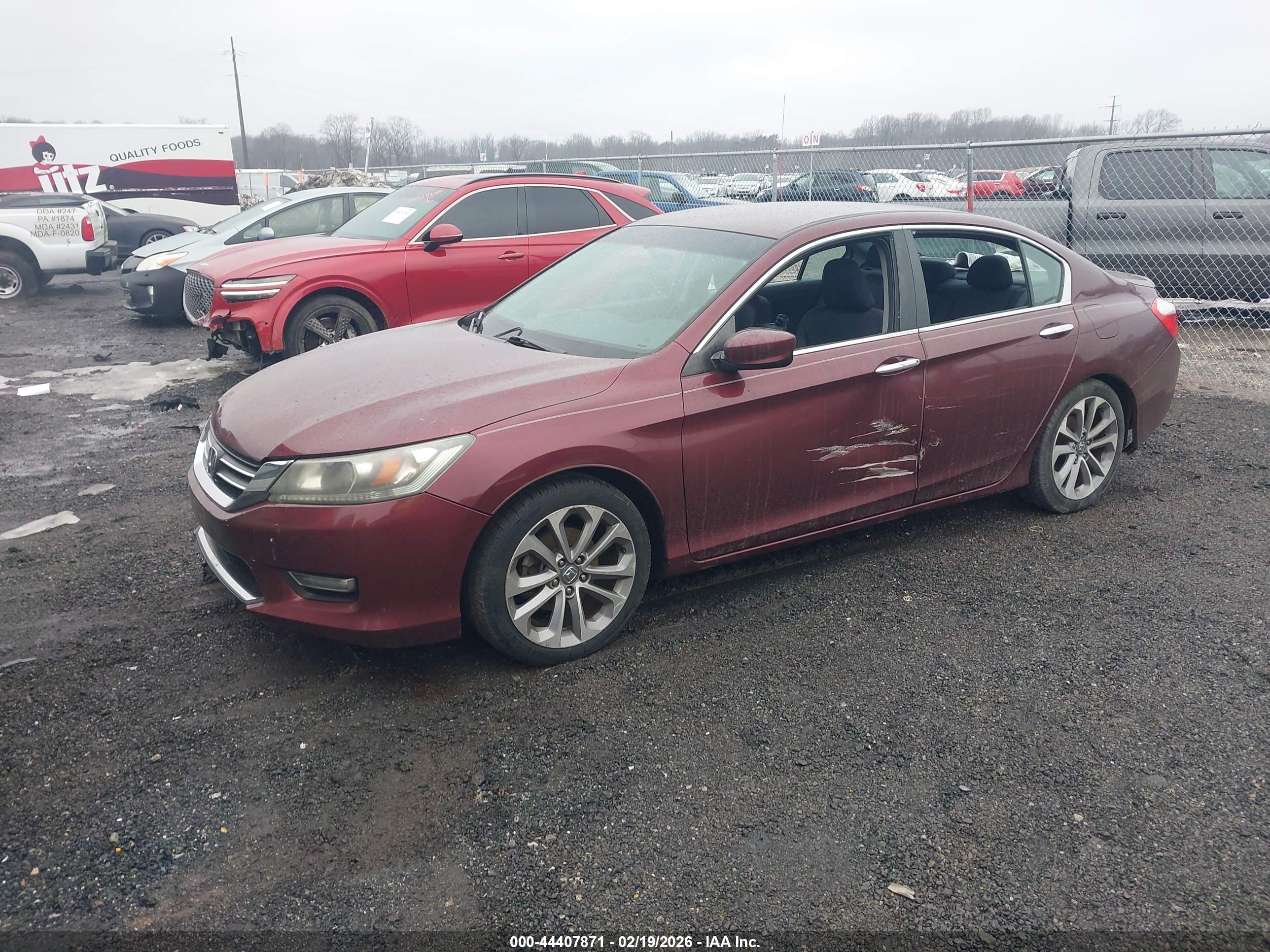 HONDA ACCORD image 2
