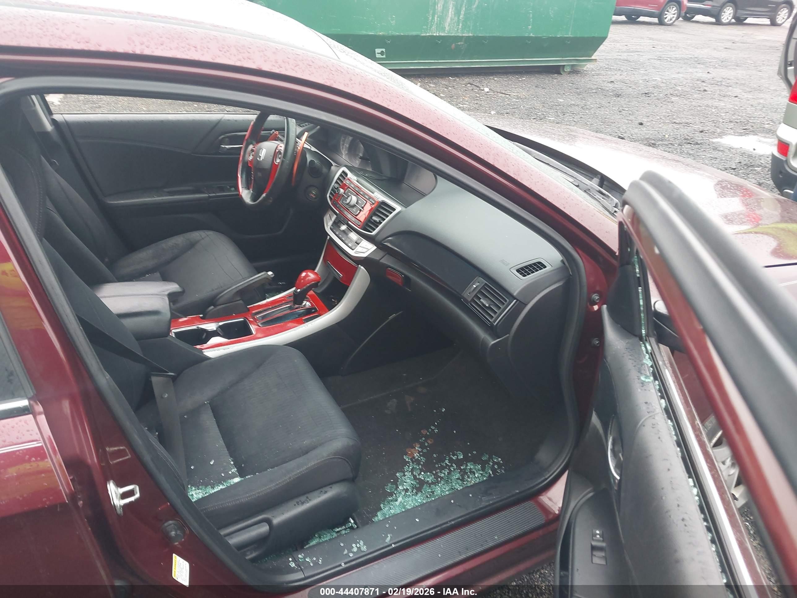HONDA ACCORD image 5