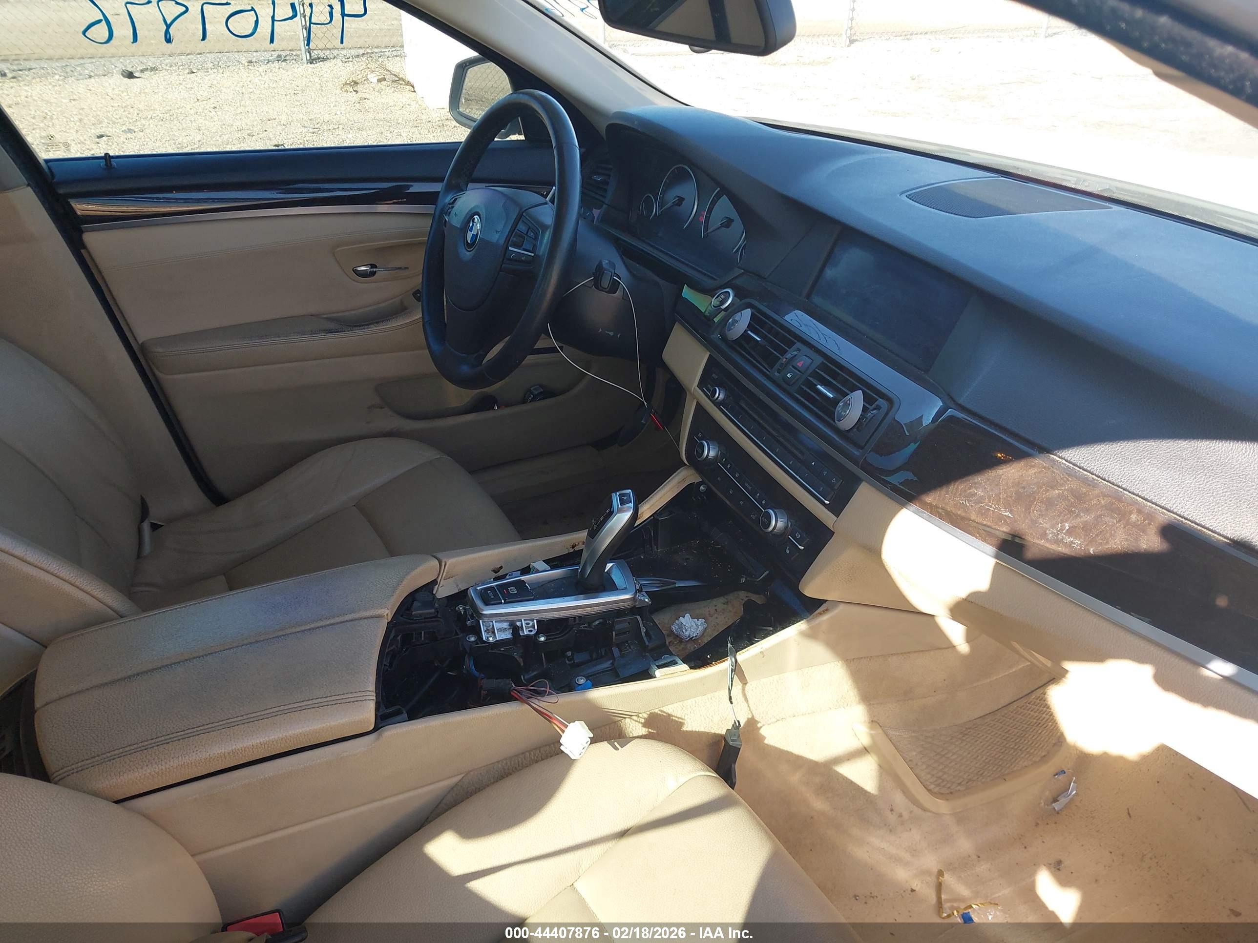 BMW 535I image 5