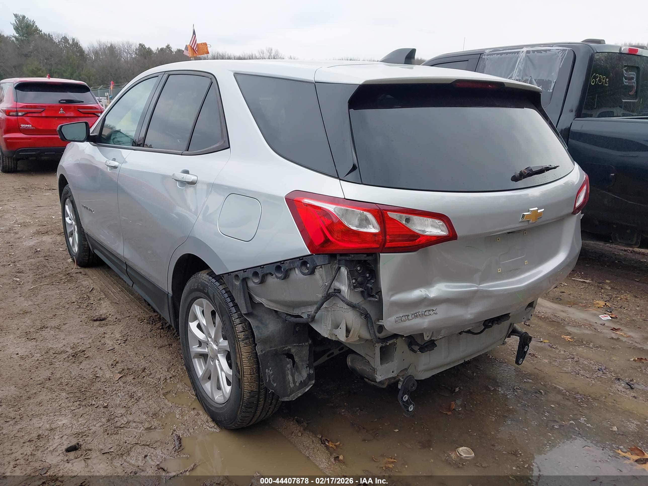 CHEVROLET EQUINOX image 3