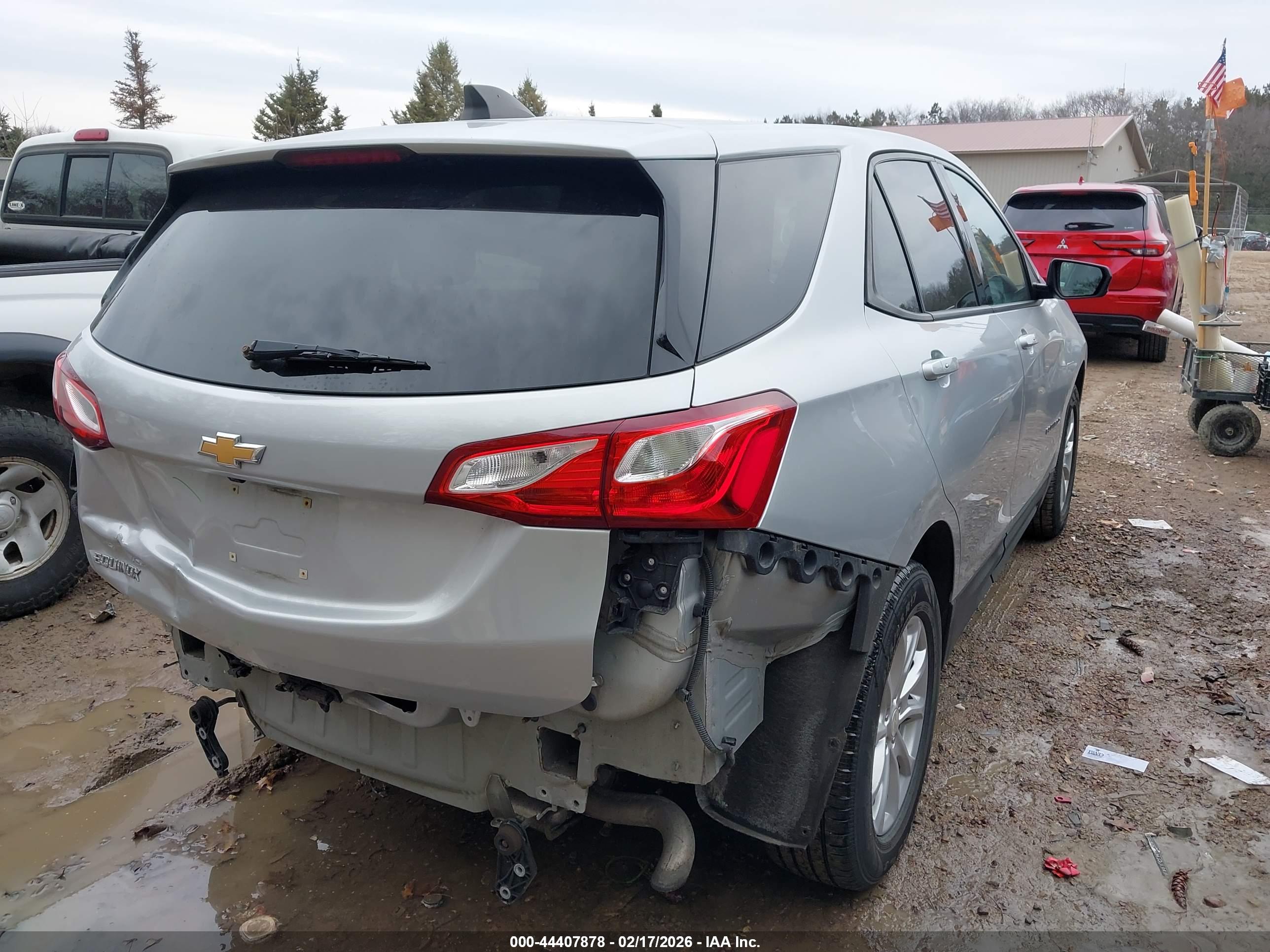 CHEVROLET EQUINOX image 4