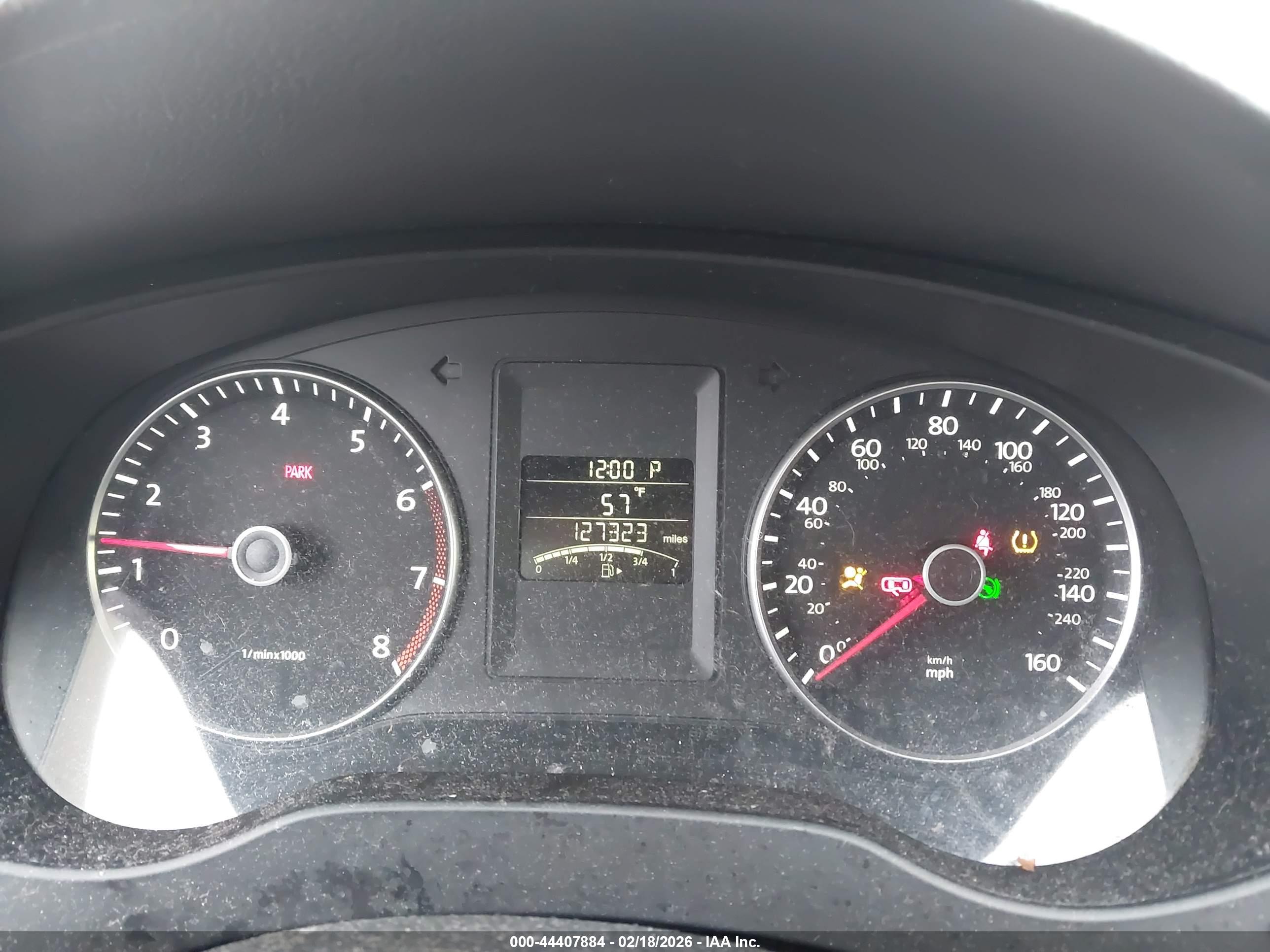 VOLKSWAGEN JETTA image 7