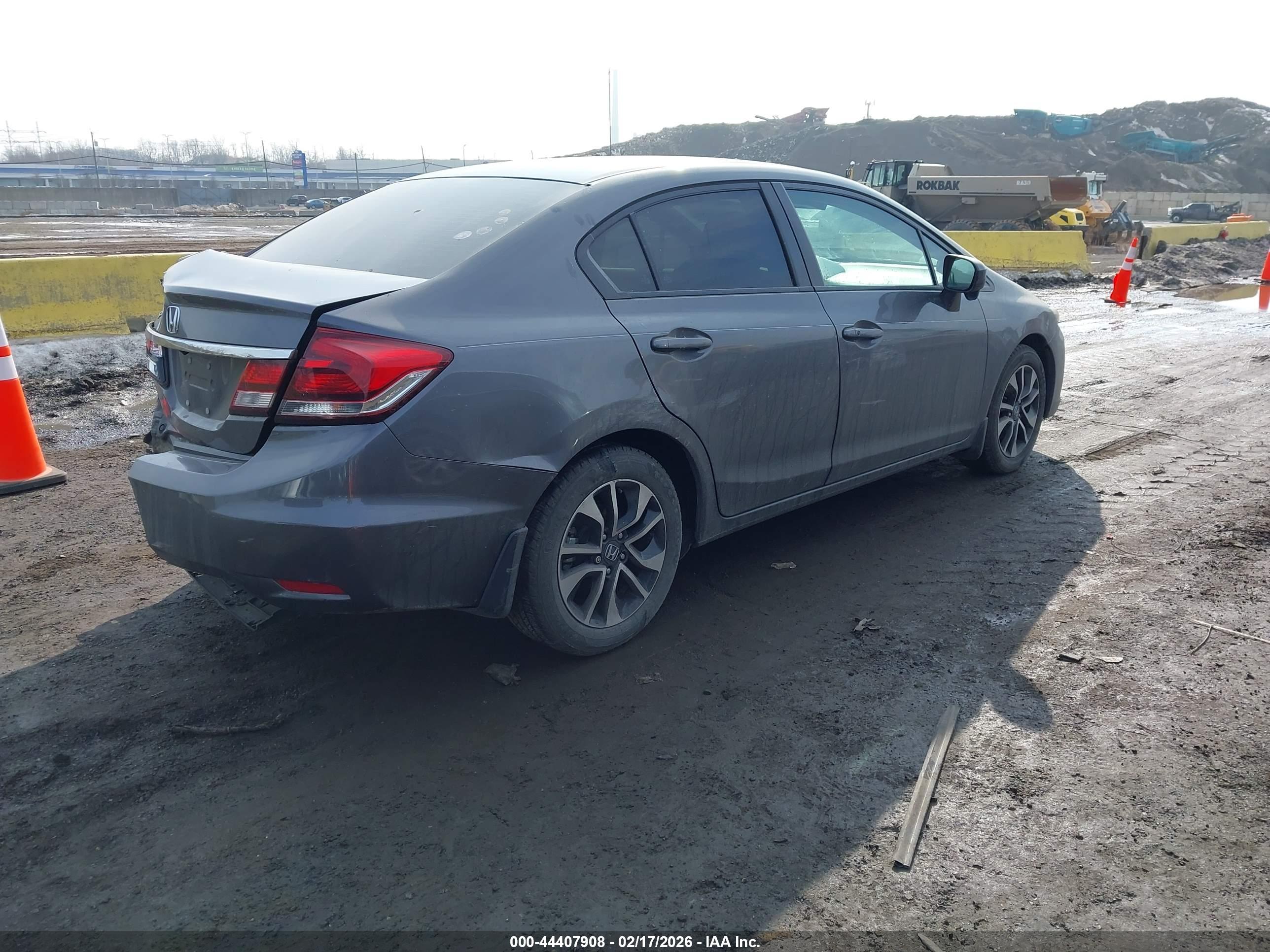 HONDA CIVIC image 4