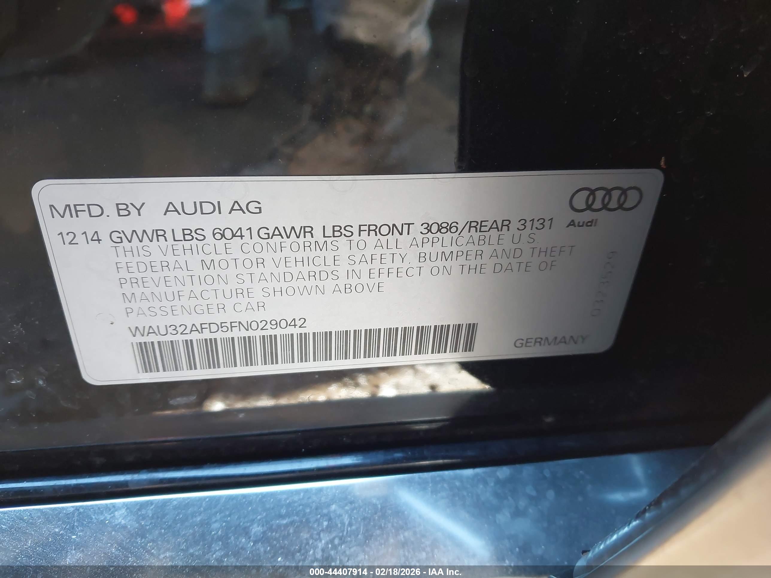 AUDI A8 image 9
