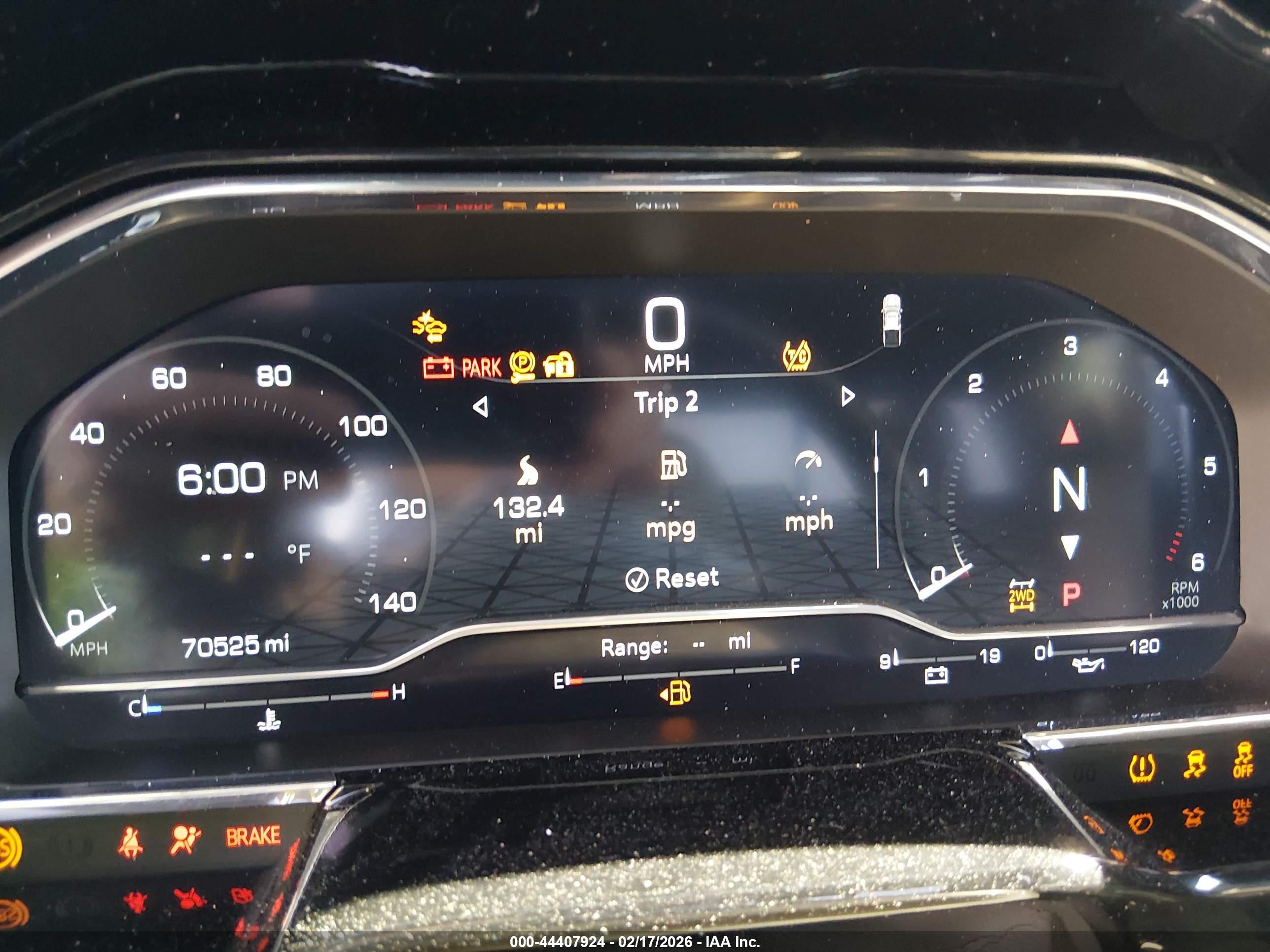 GMC SIERRA image 7