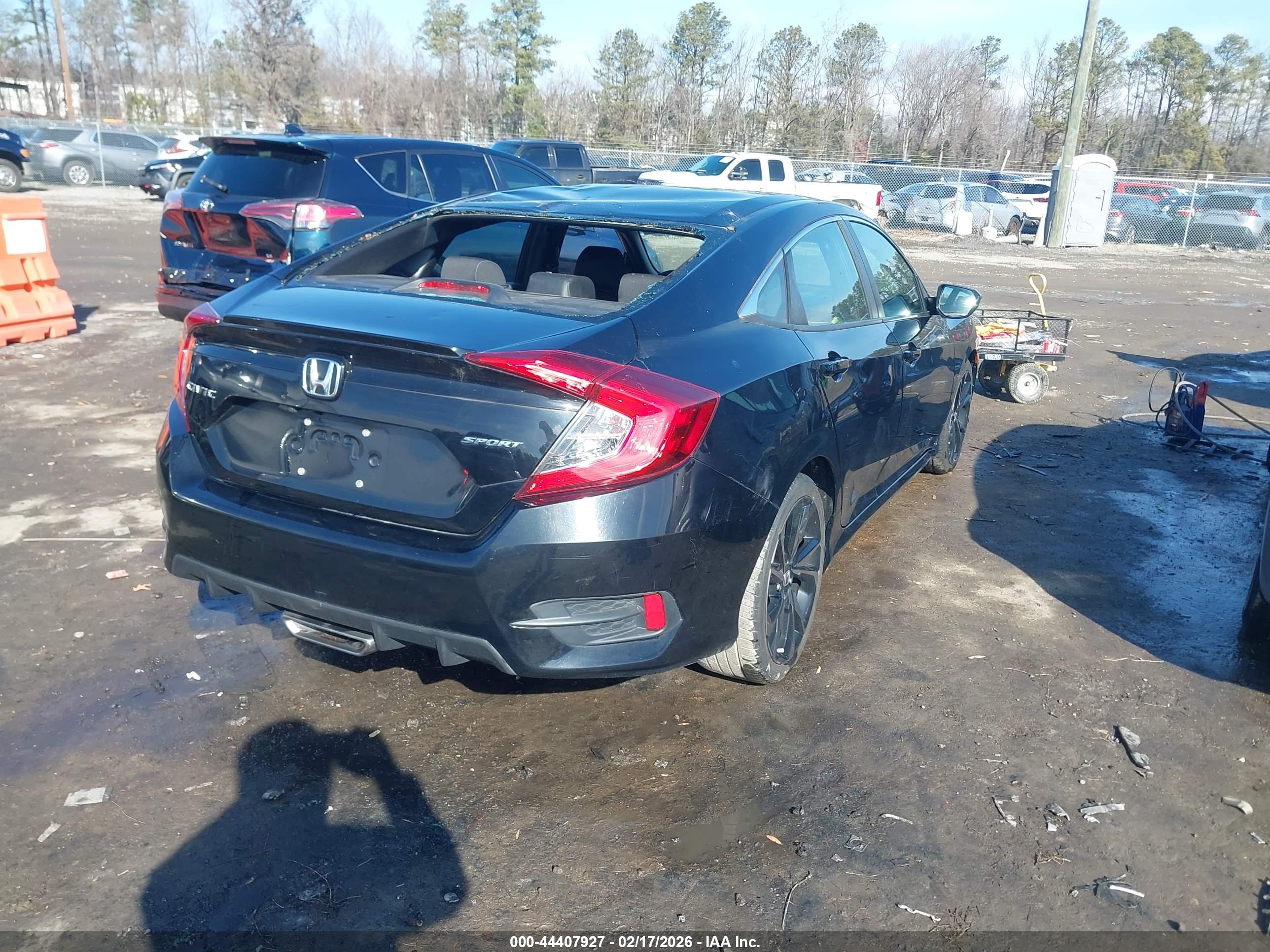 HONDA CIVIC image 4