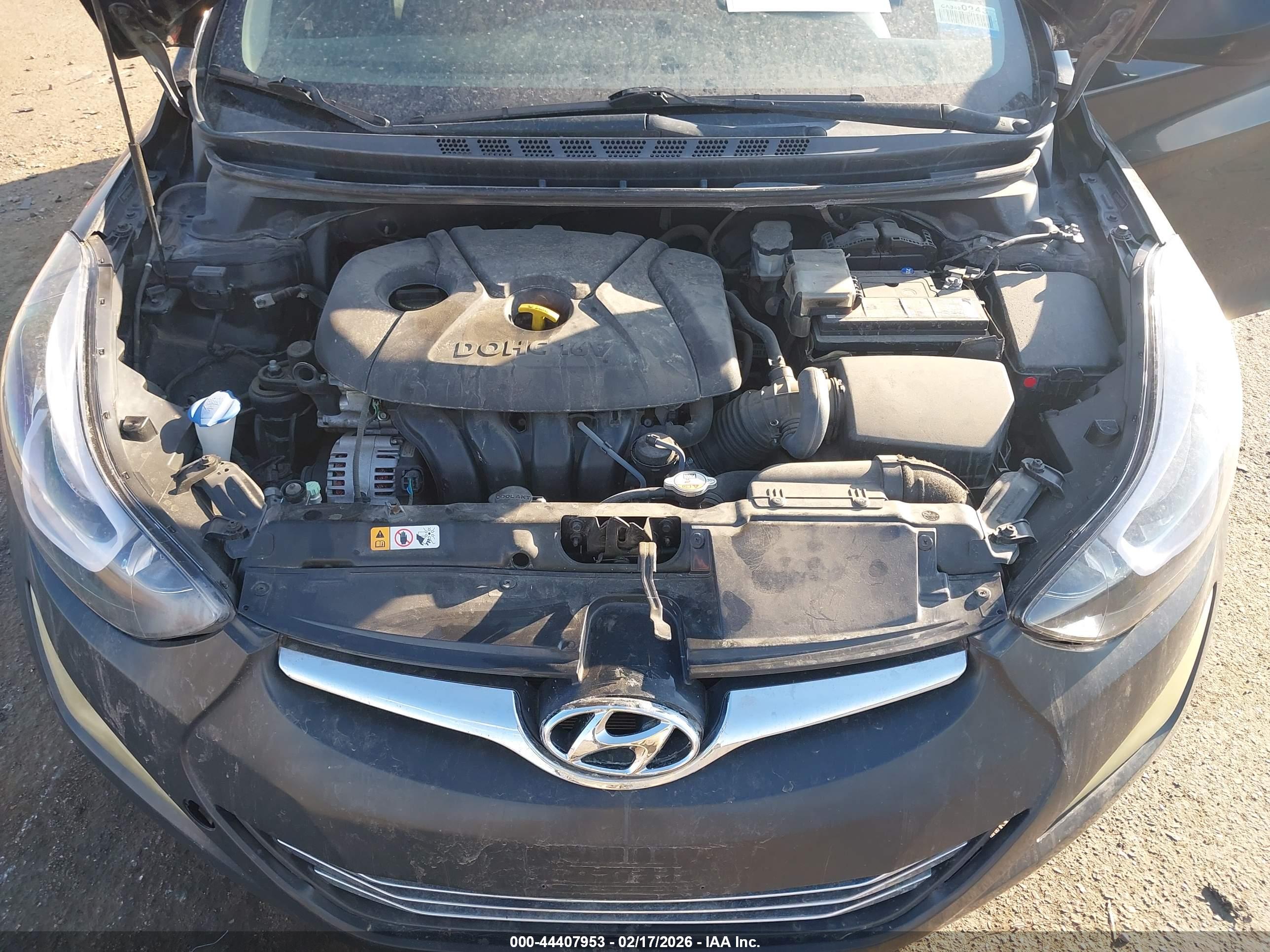 HYUNDAI ELANTRA image 10
