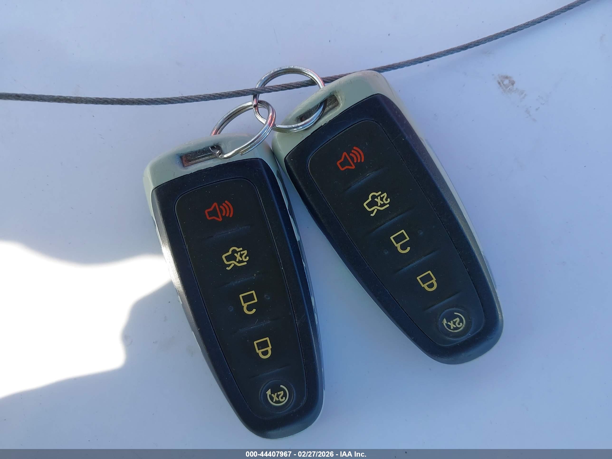 FORD ESCAPE image 11