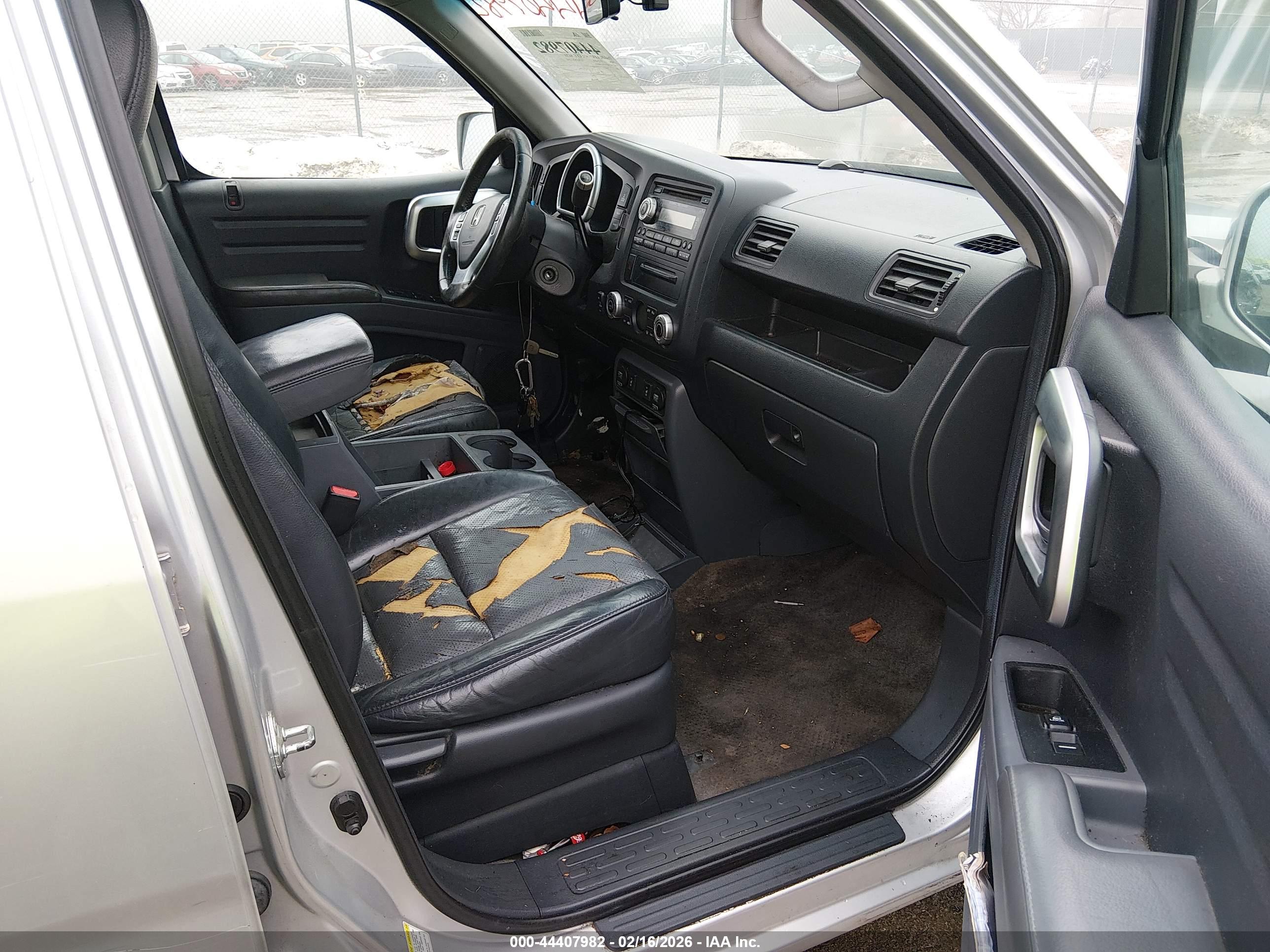 HONDA RIDGELINE image 5