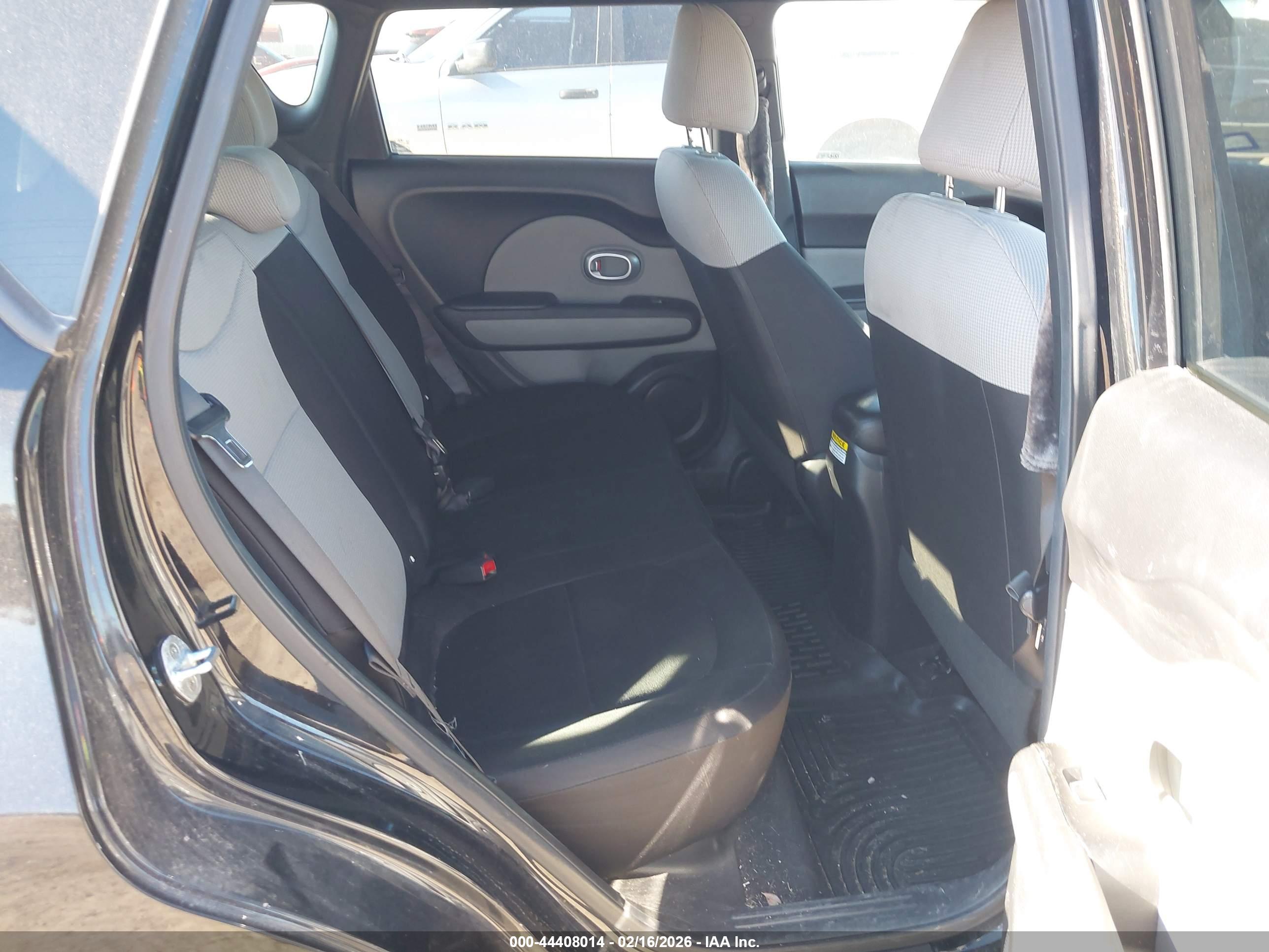 KIA SOUL image 8