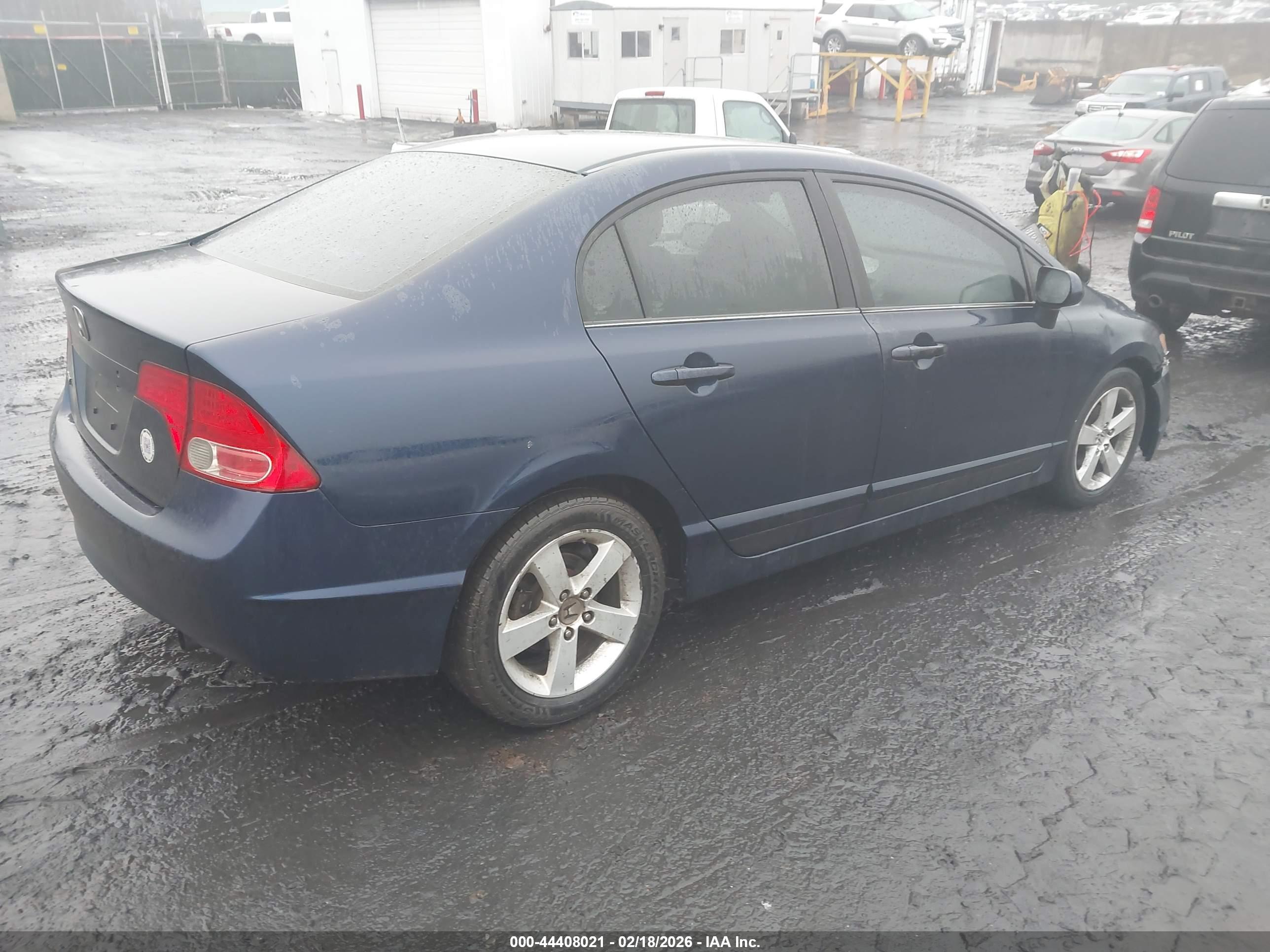 HONDA CIVIC image 4