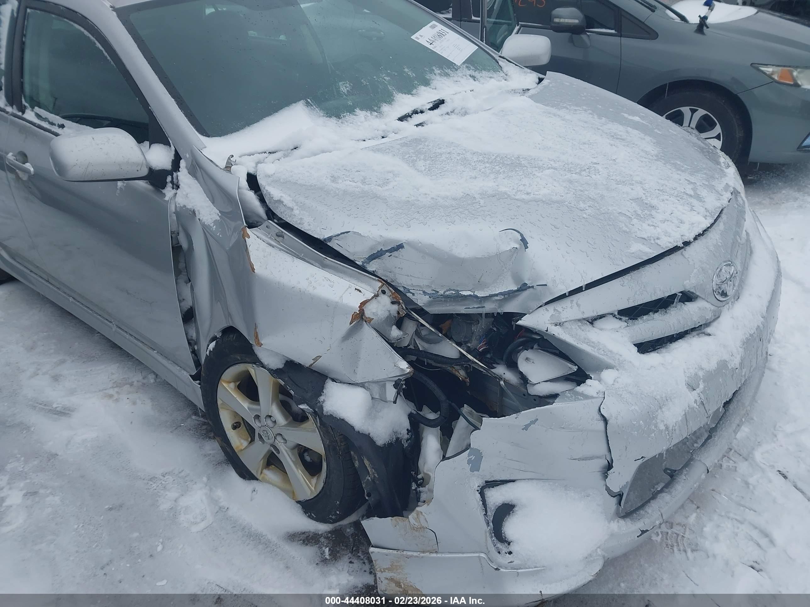 TOYOTA COROLLA image 6