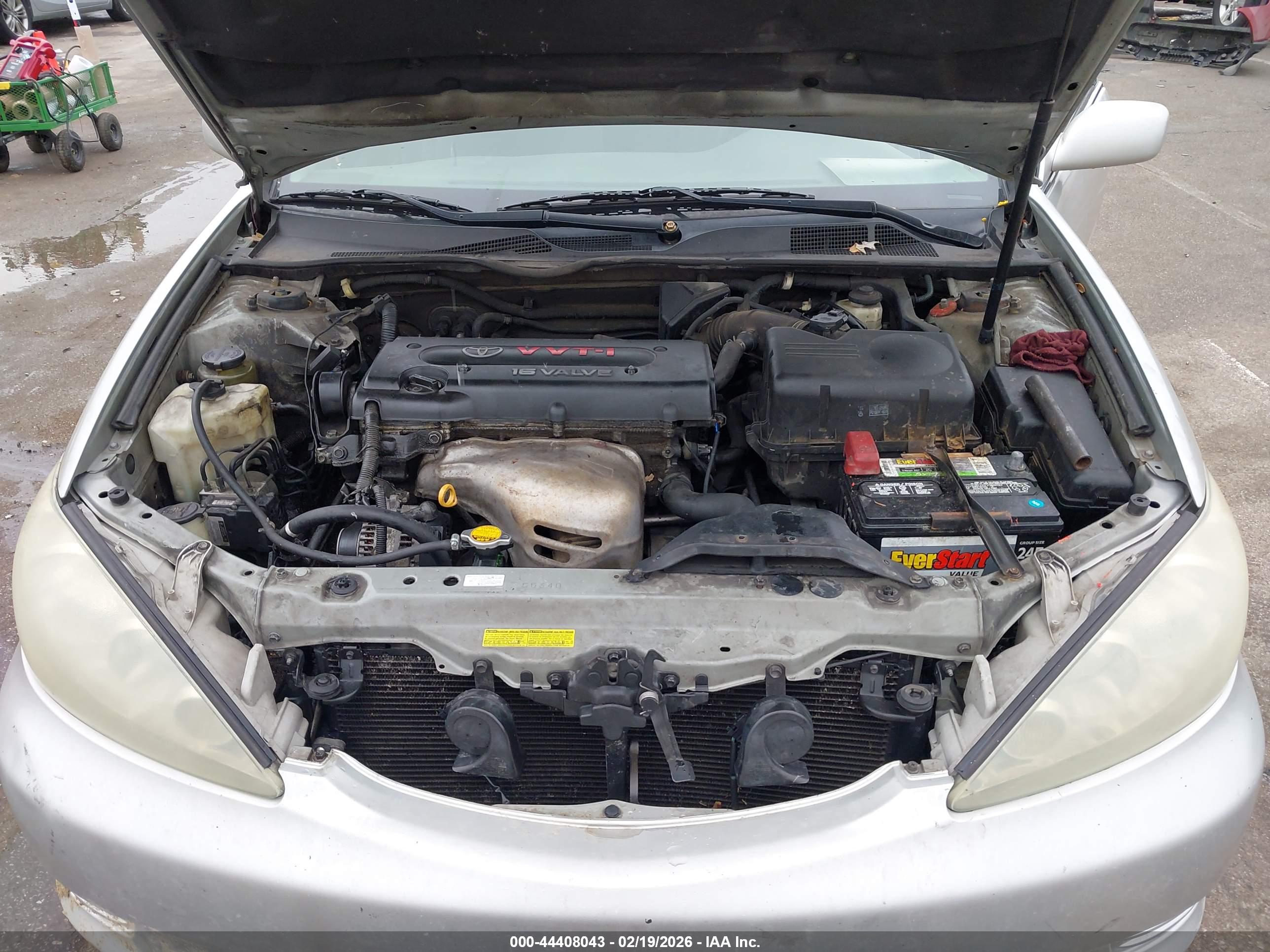 TOYOTA CAMRY image 10