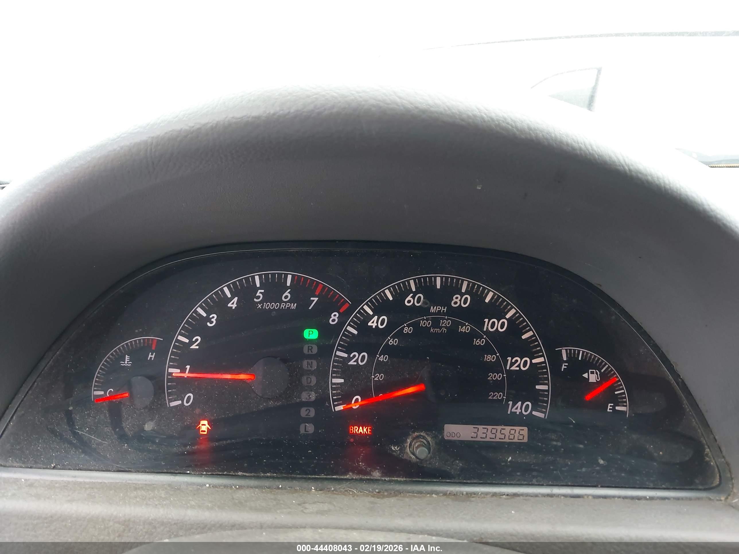 TOYOTA CAMRY image 7