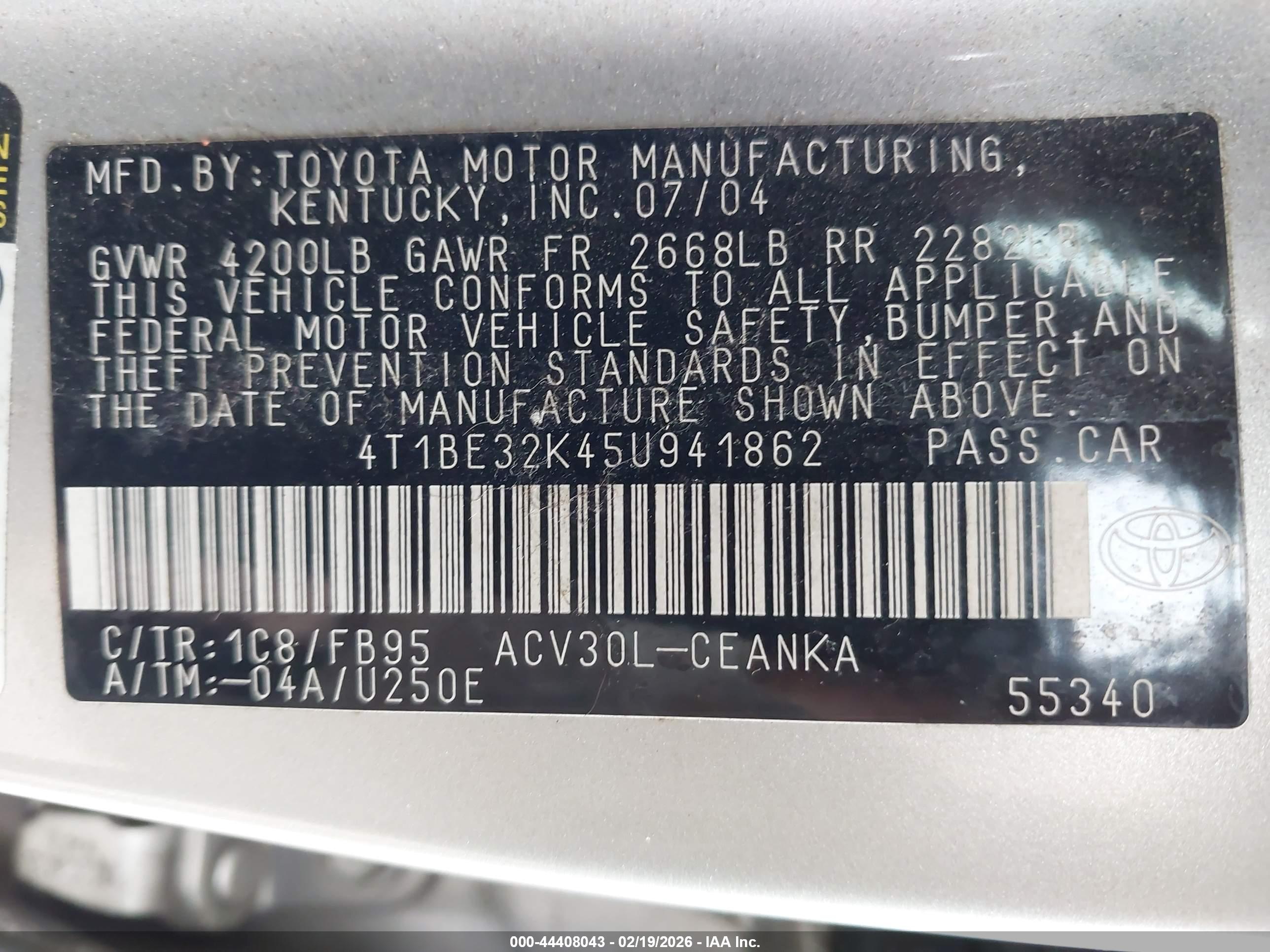 TOYOTA CAMRY image 9