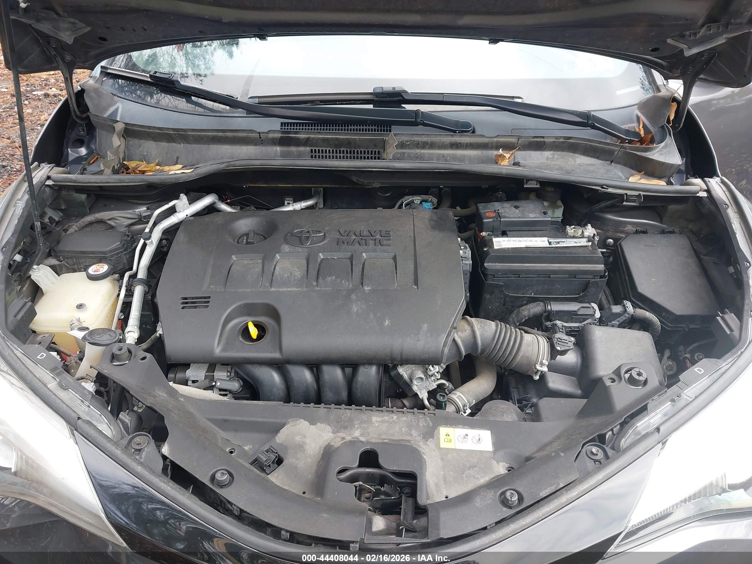 TOYOTA C-HR image 10