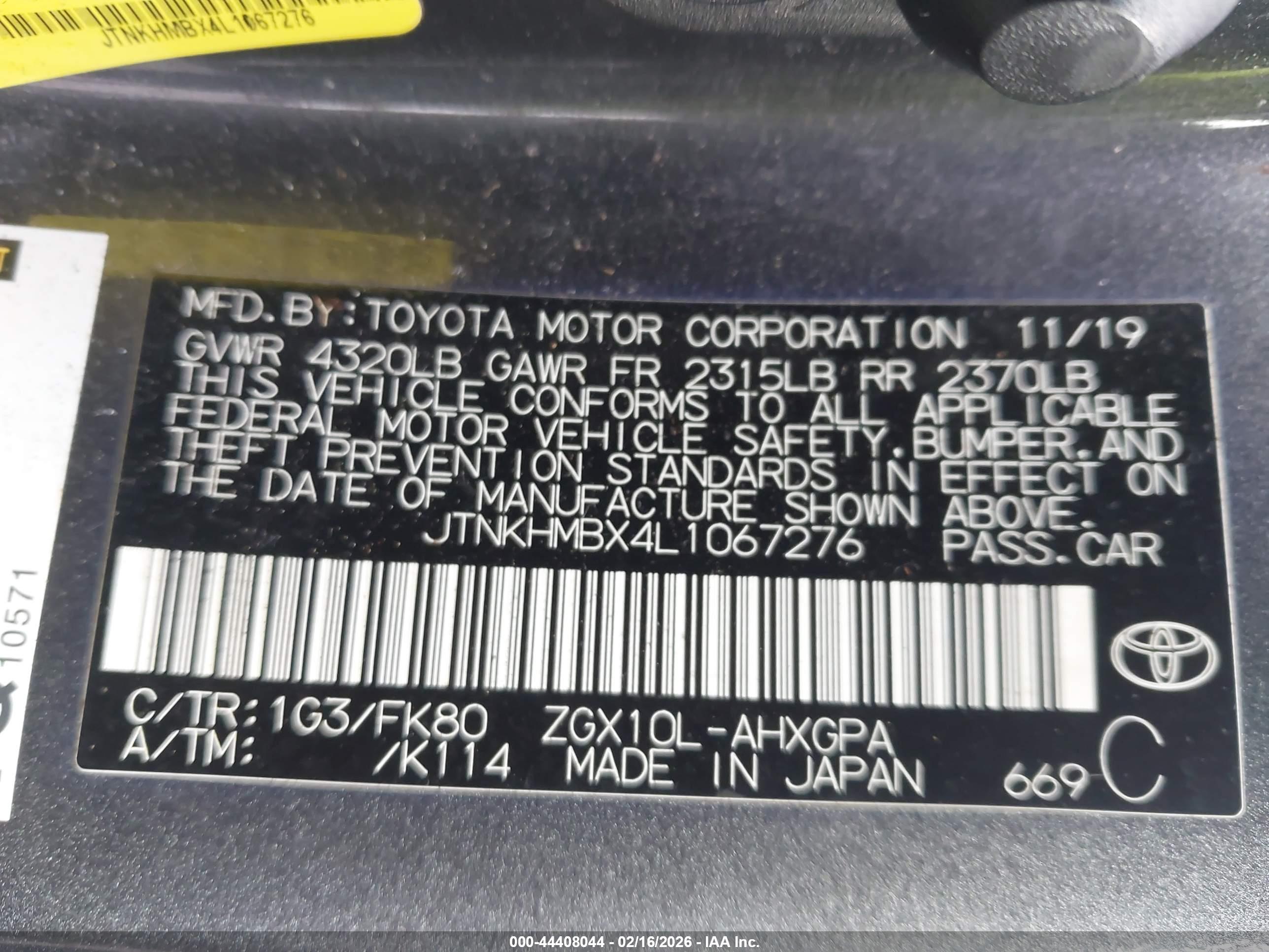 TOYOTA C-HR image 9