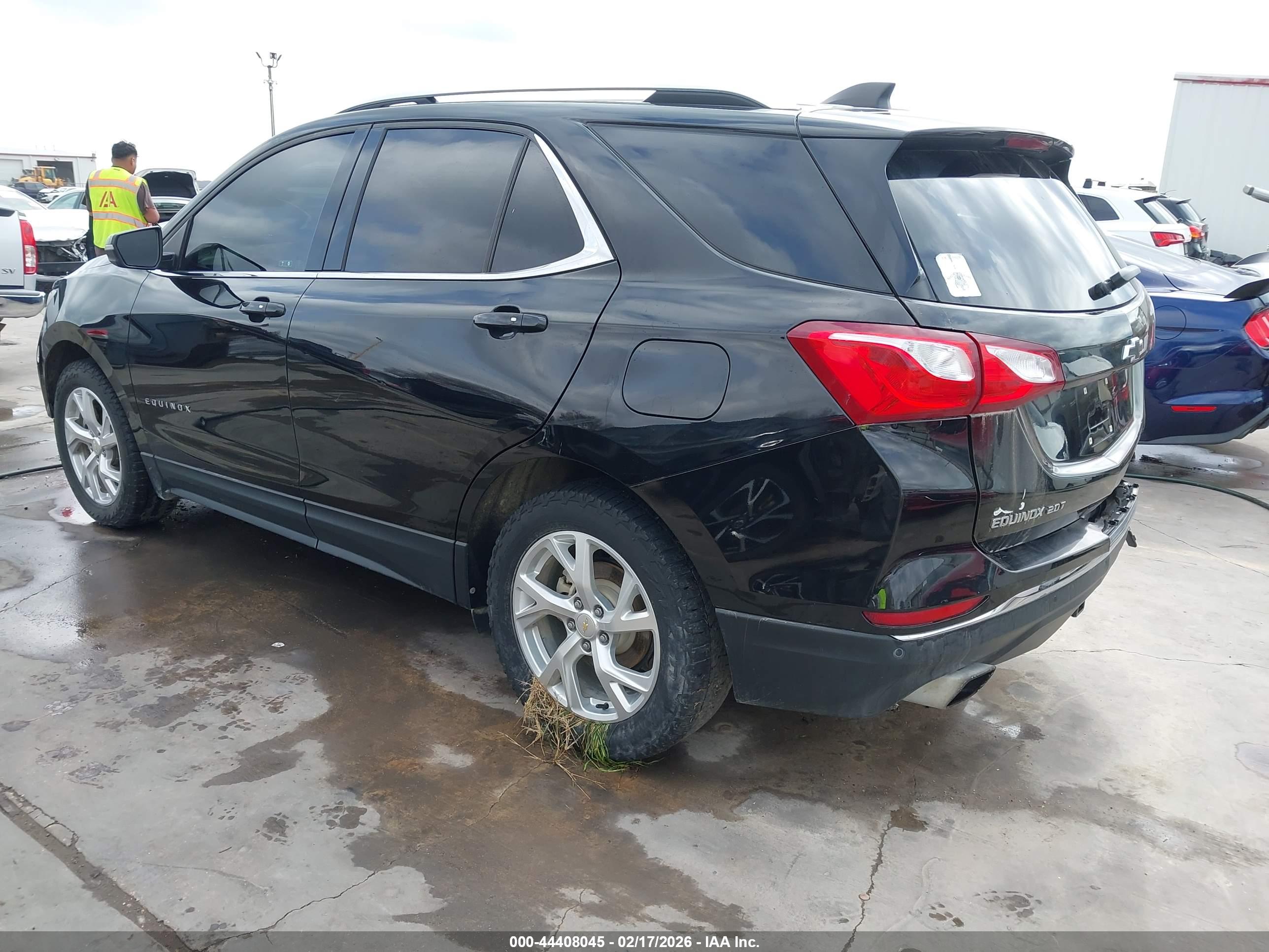 CHEVROLET EQUINOX image 3