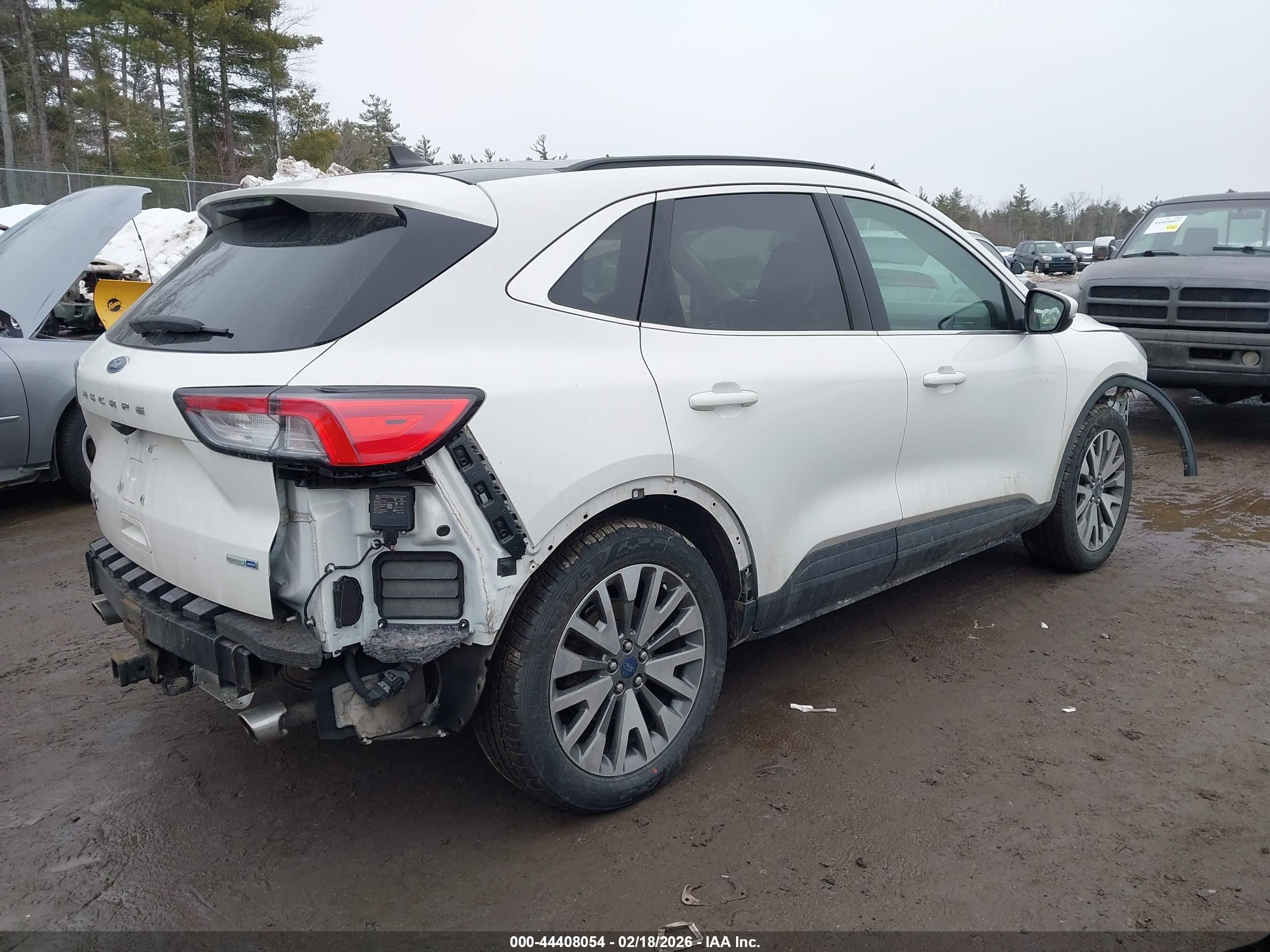 FORD ESCAPE image 4