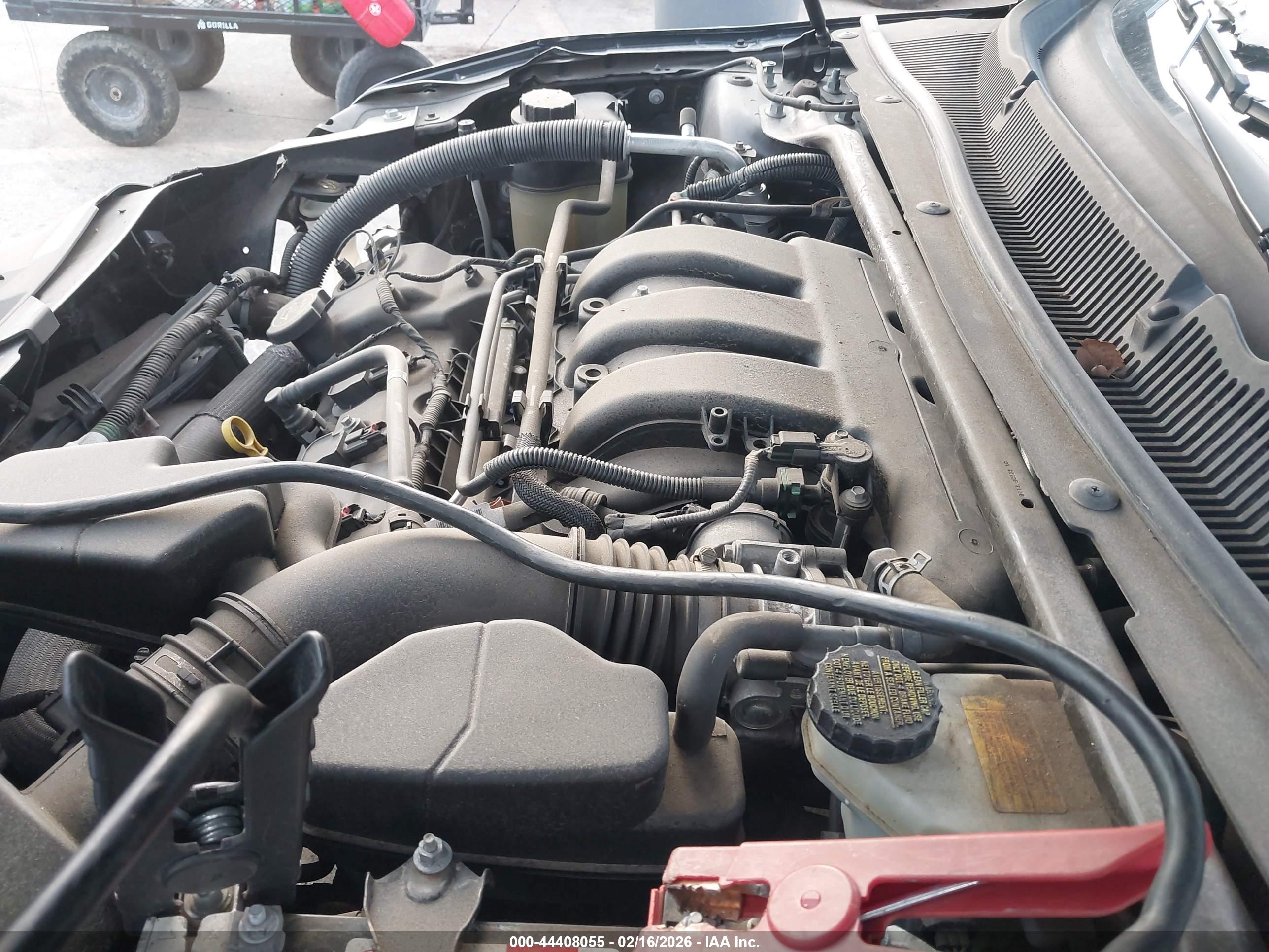 FORD TAURUS image 6