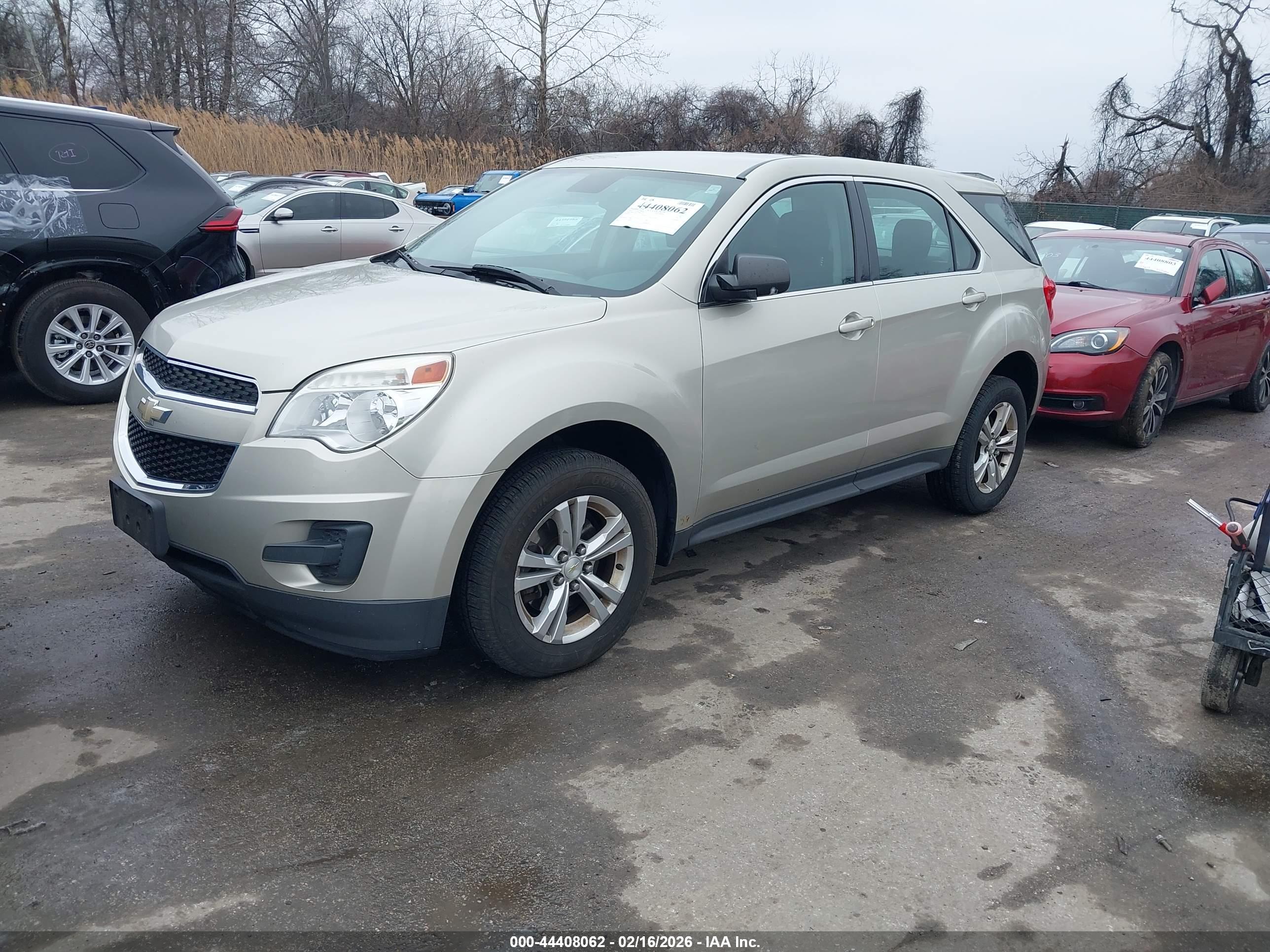 CHEVROLET EQUINOX image 2