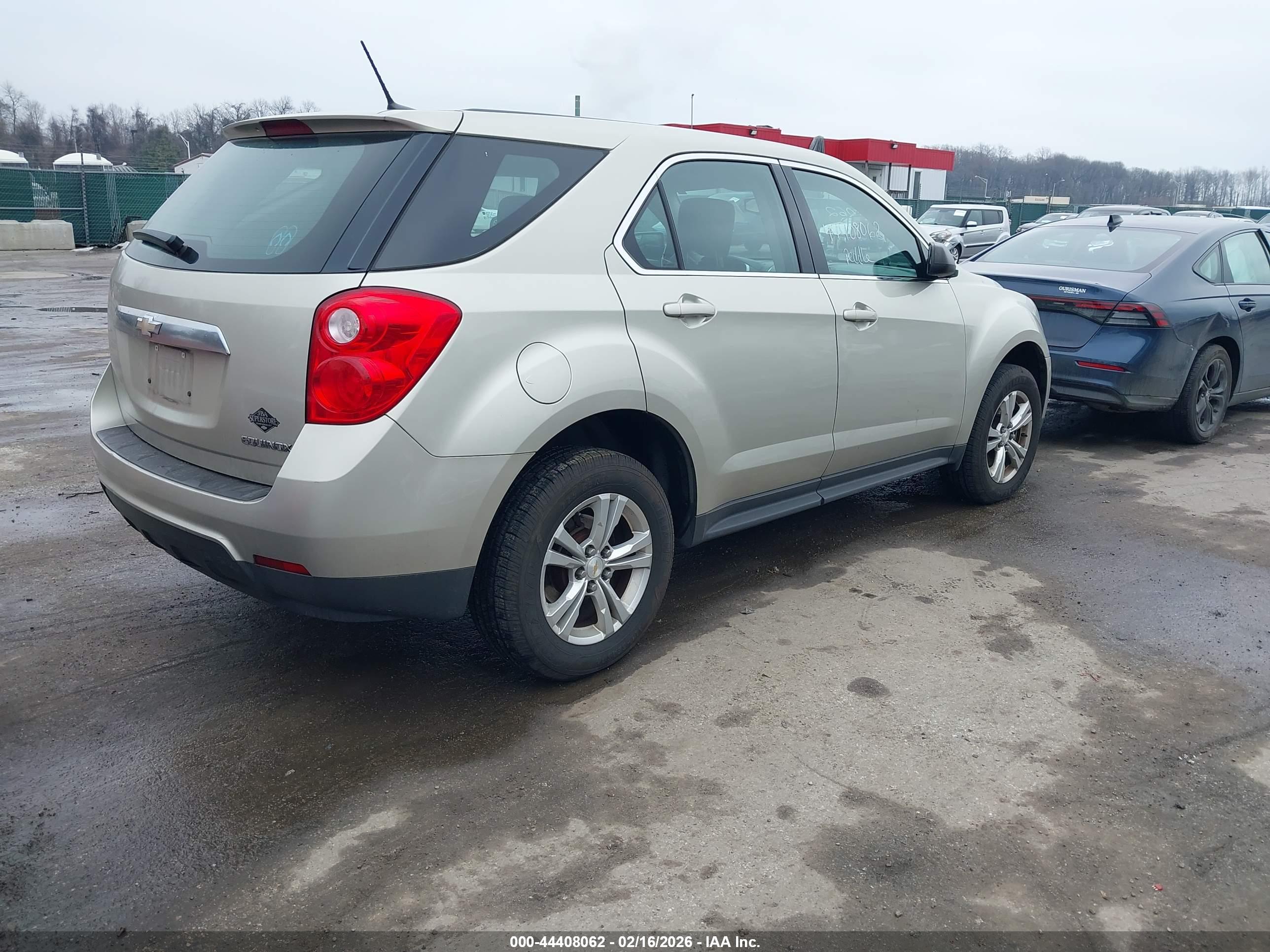CHEVROLET EQUINOX image 4