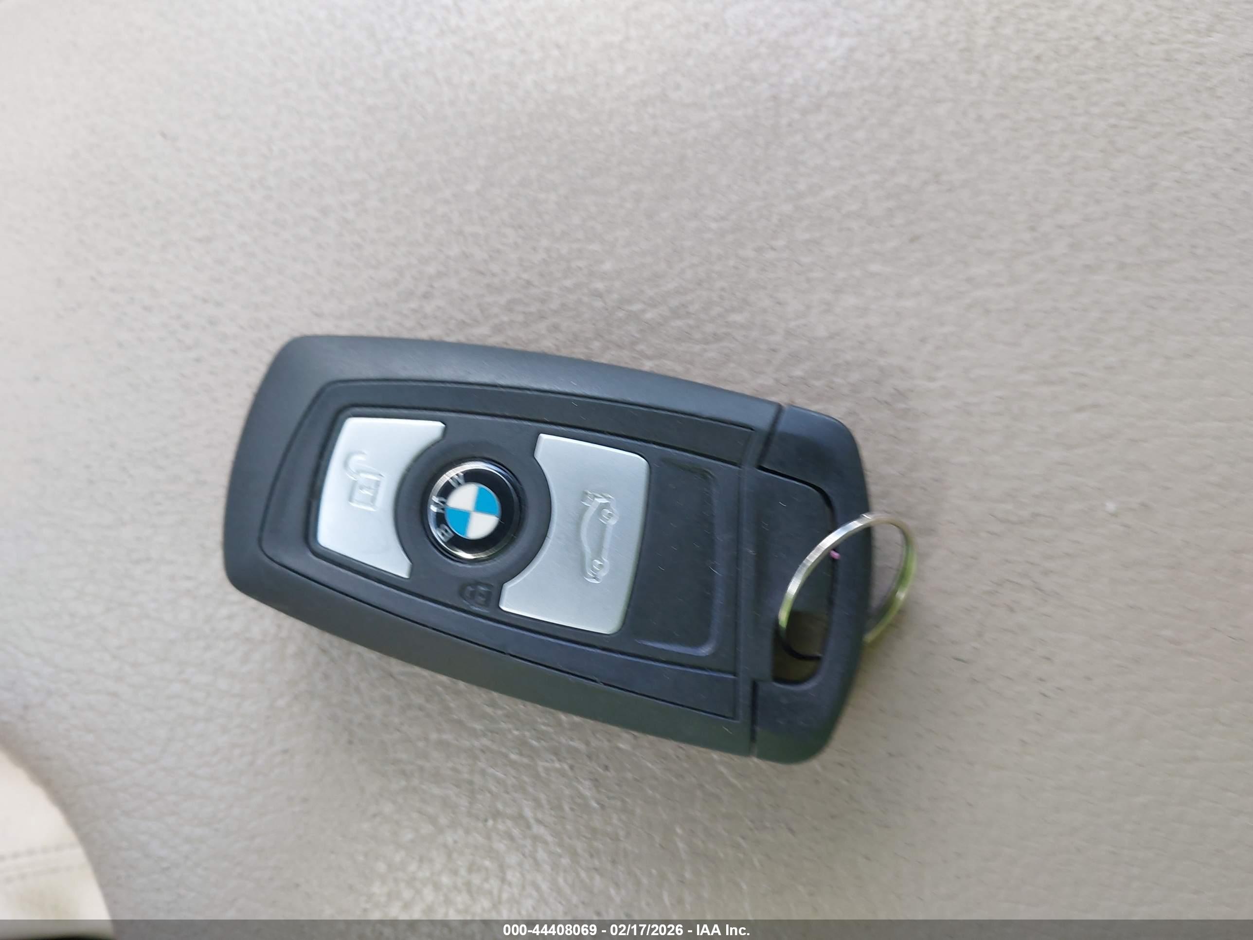 BMW 328I image 11