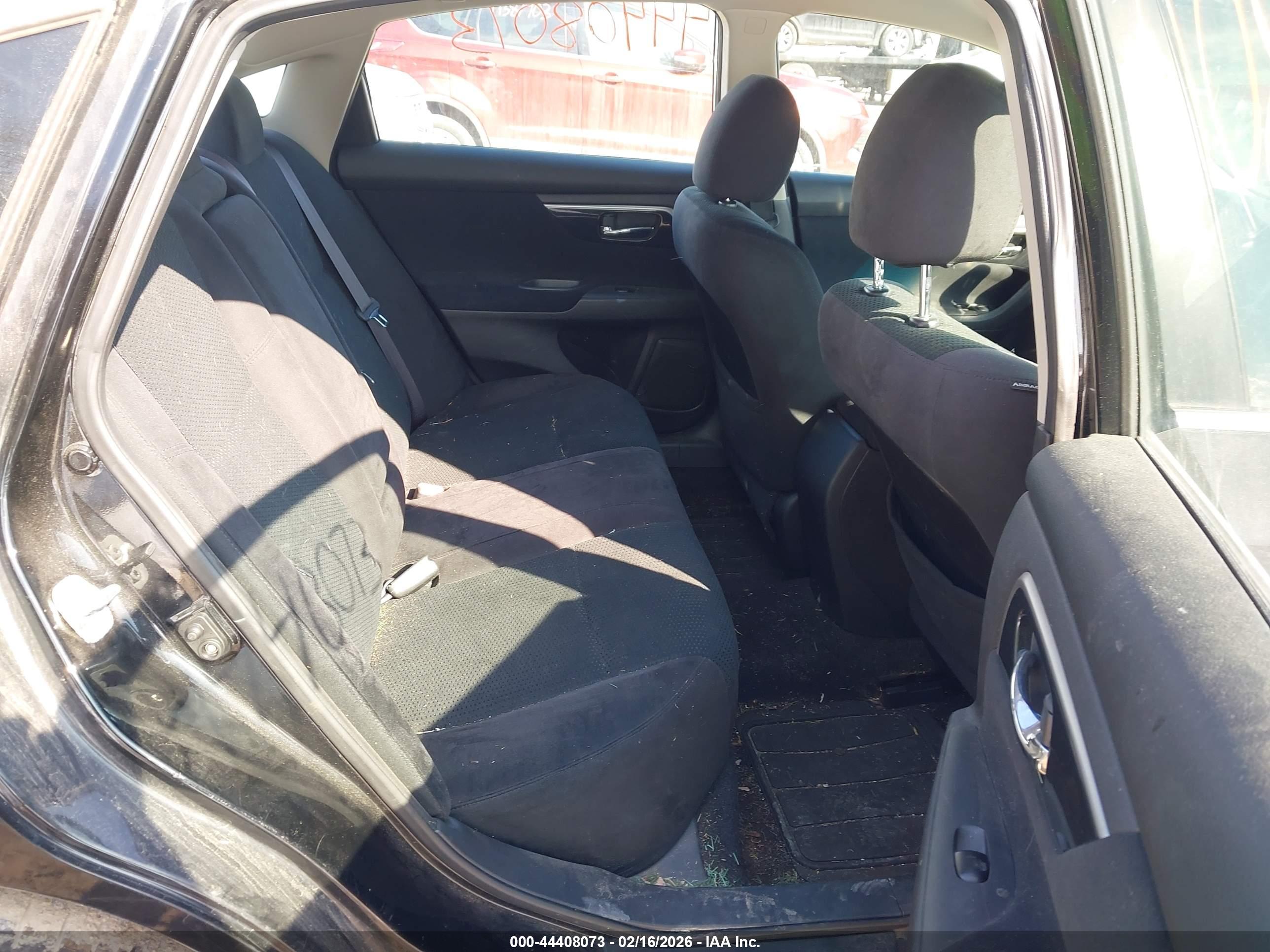 NISSAN ALTIMA image 8