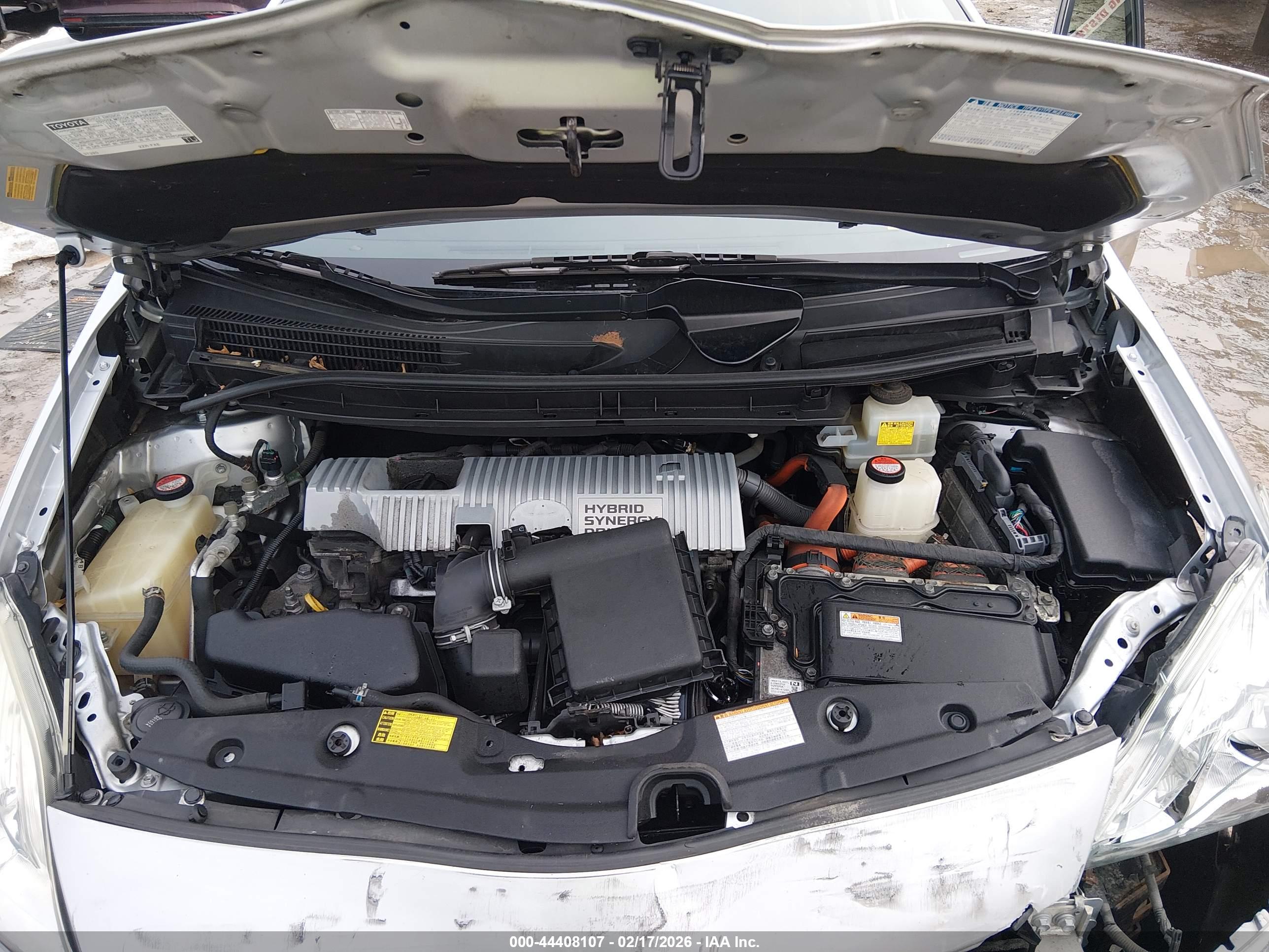 TOYOTA PRIUS image 10