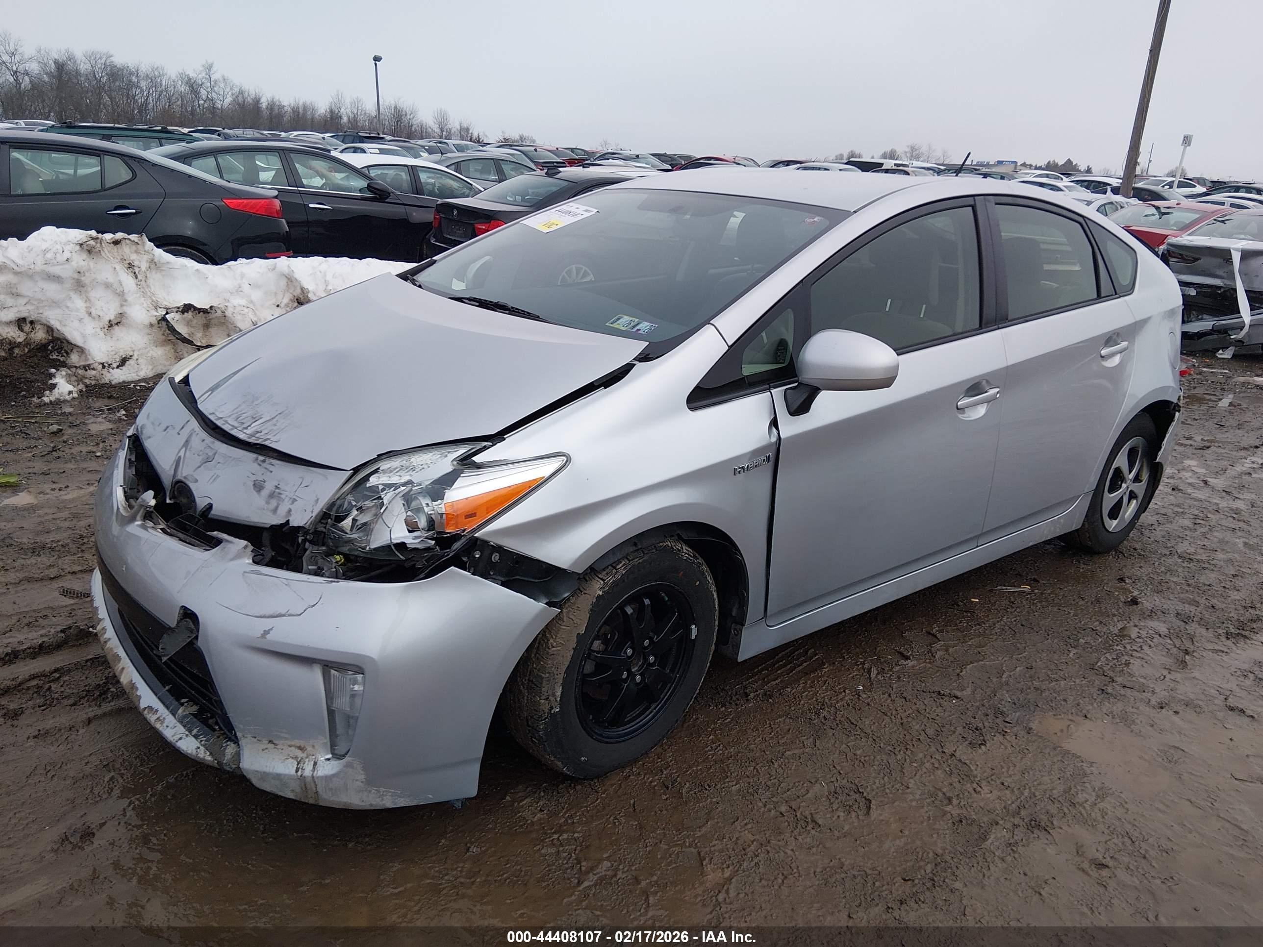TOYOTA PRIUS image 2