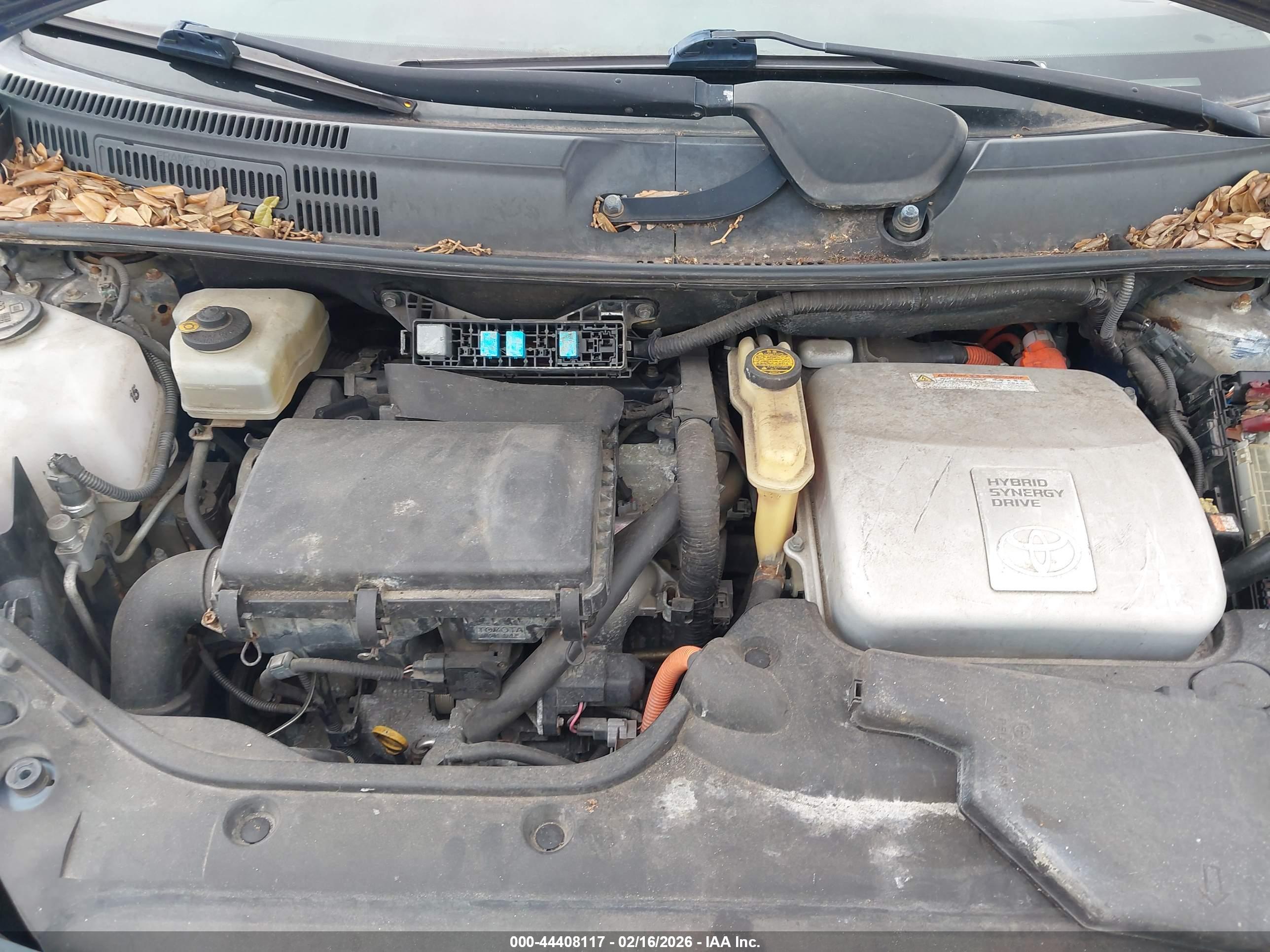 TOYOTA PRIUS image 10