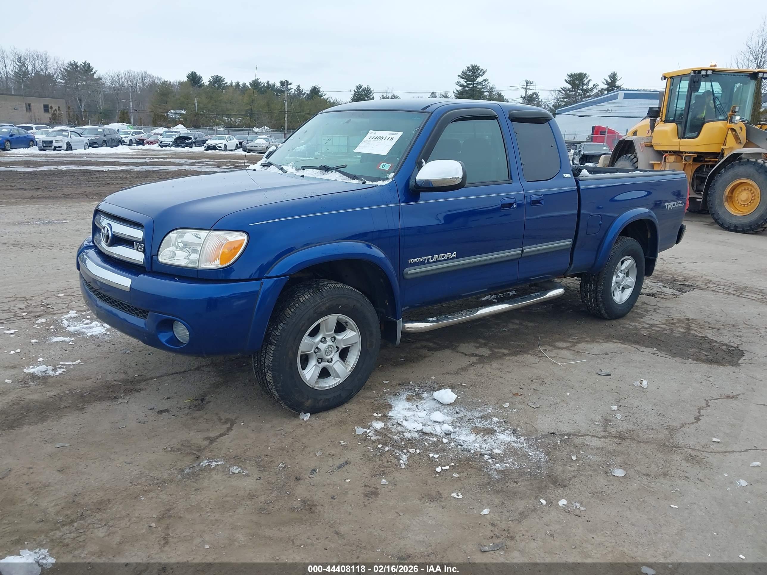 TOYOTA TUNDRA image 2