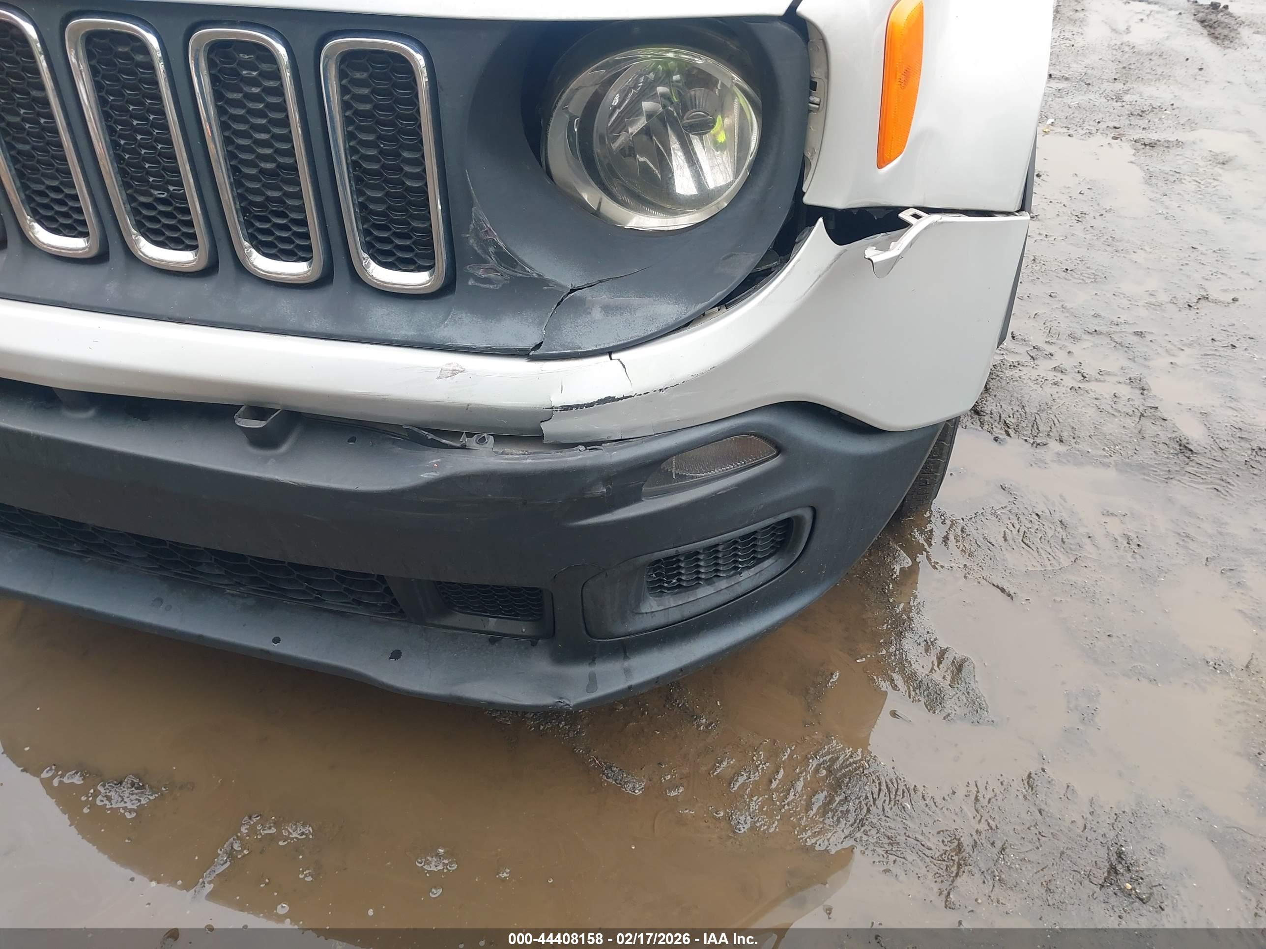 JEEP RENEGADE image 6