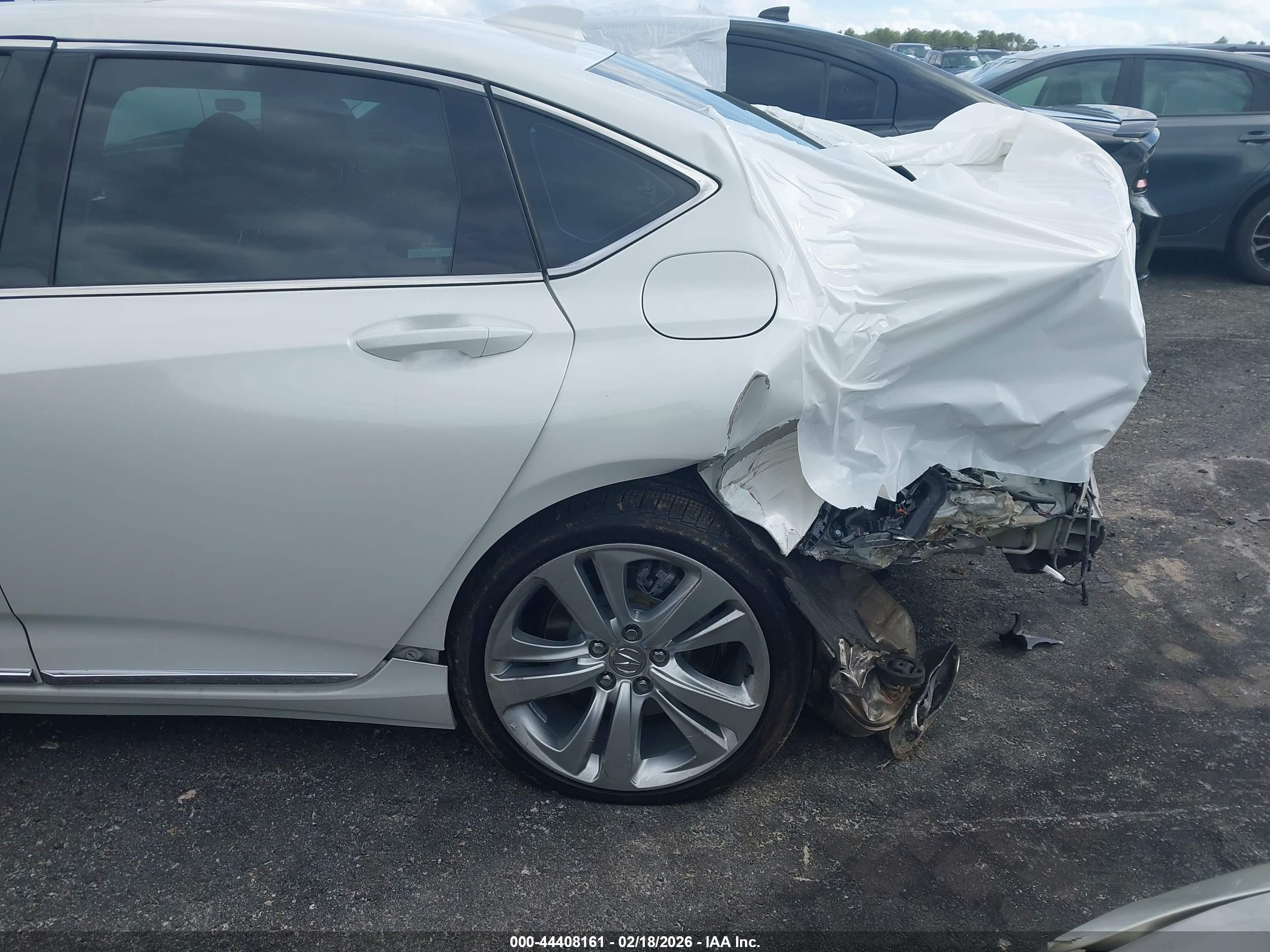 ACURA TLX image 6
