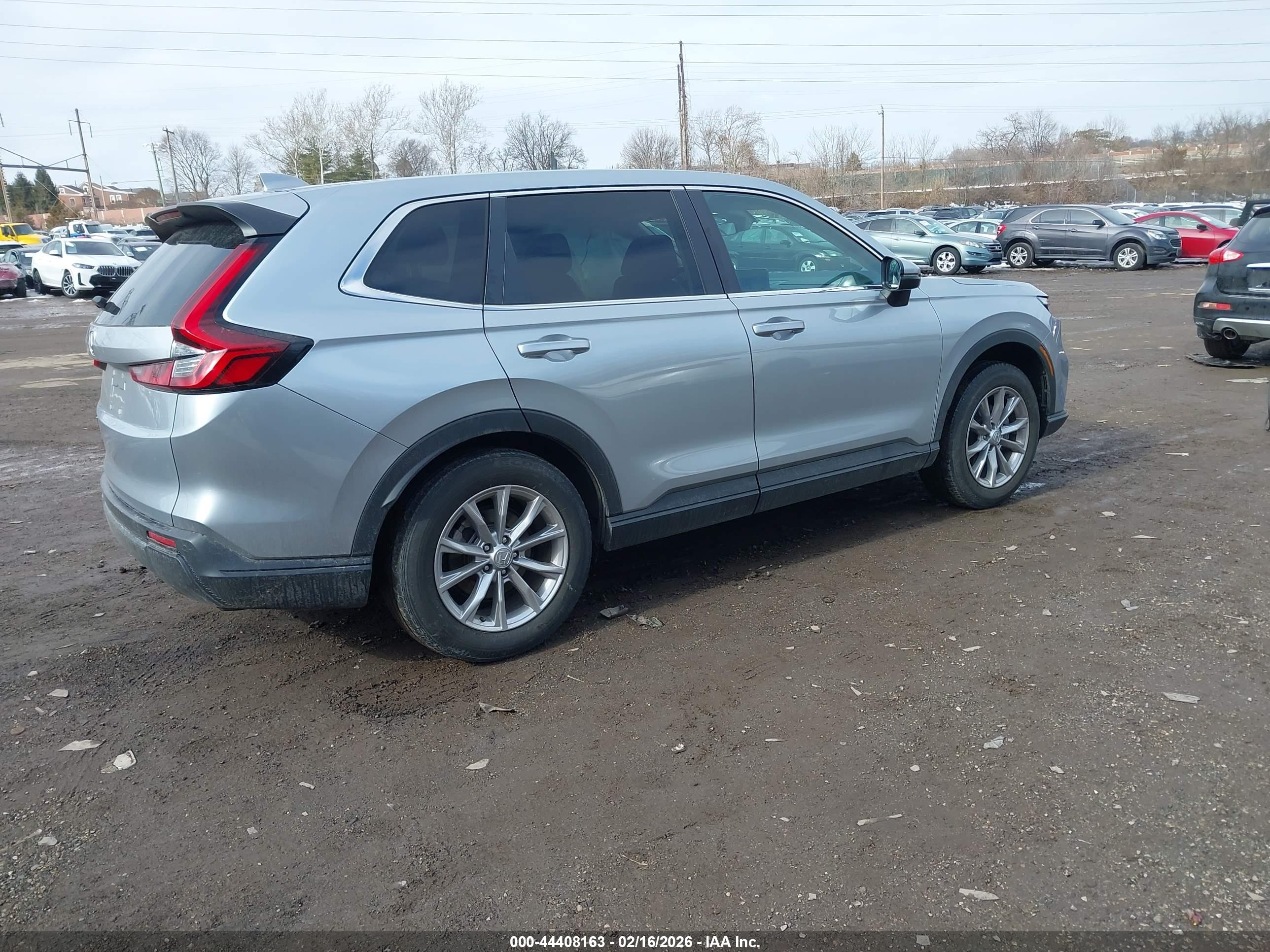 HONDA CR-V image 4