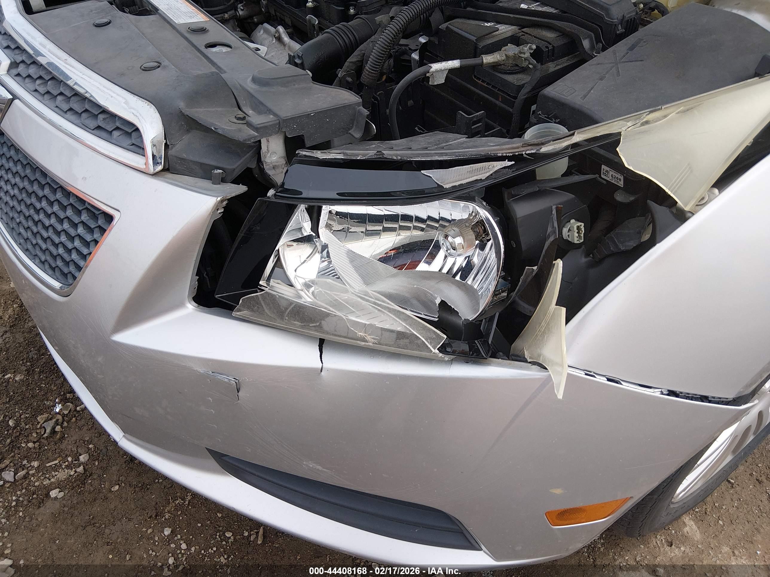 CHEVROLET CRUZE image 6