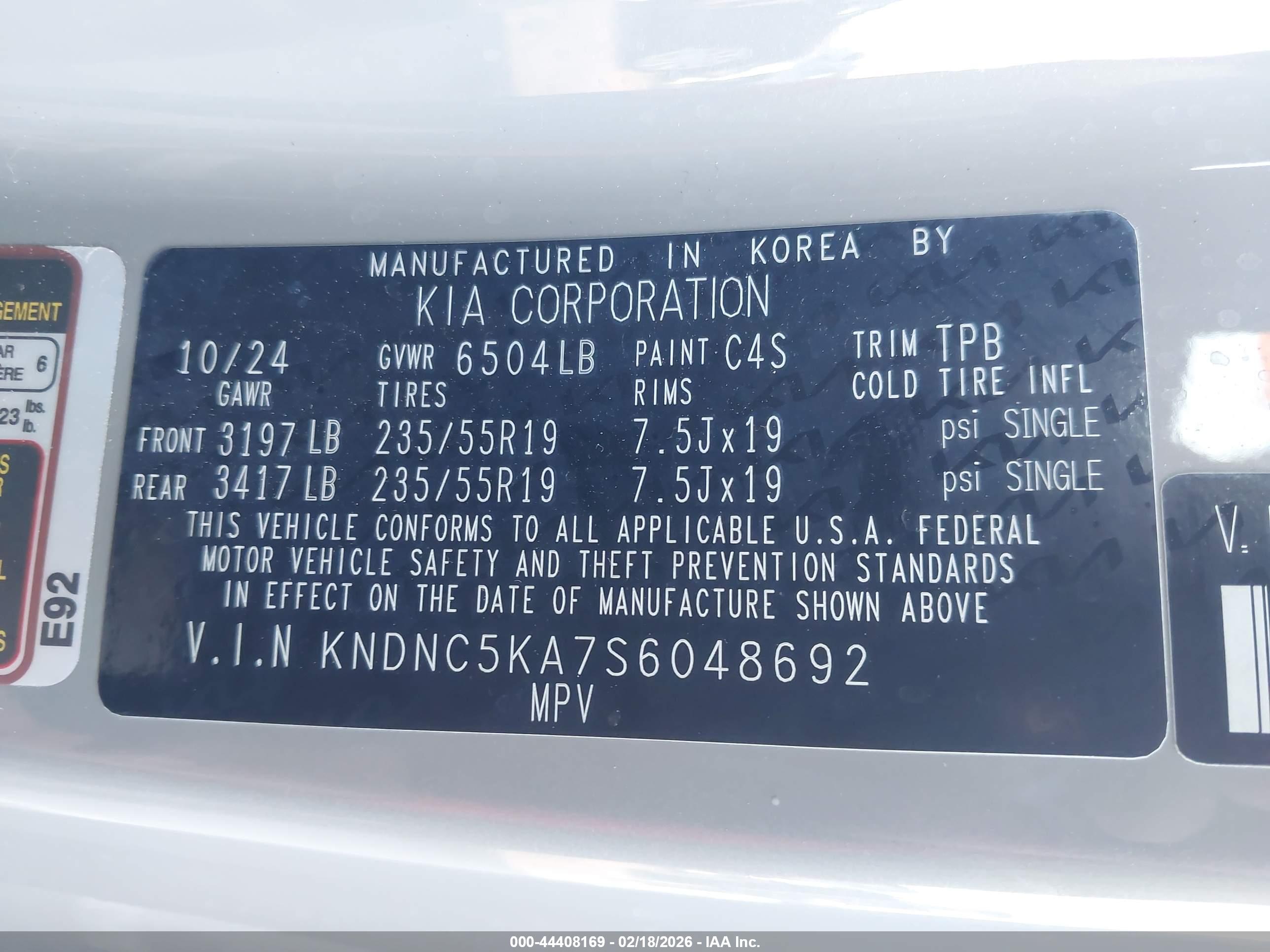 KIA CARNIVAL image 9