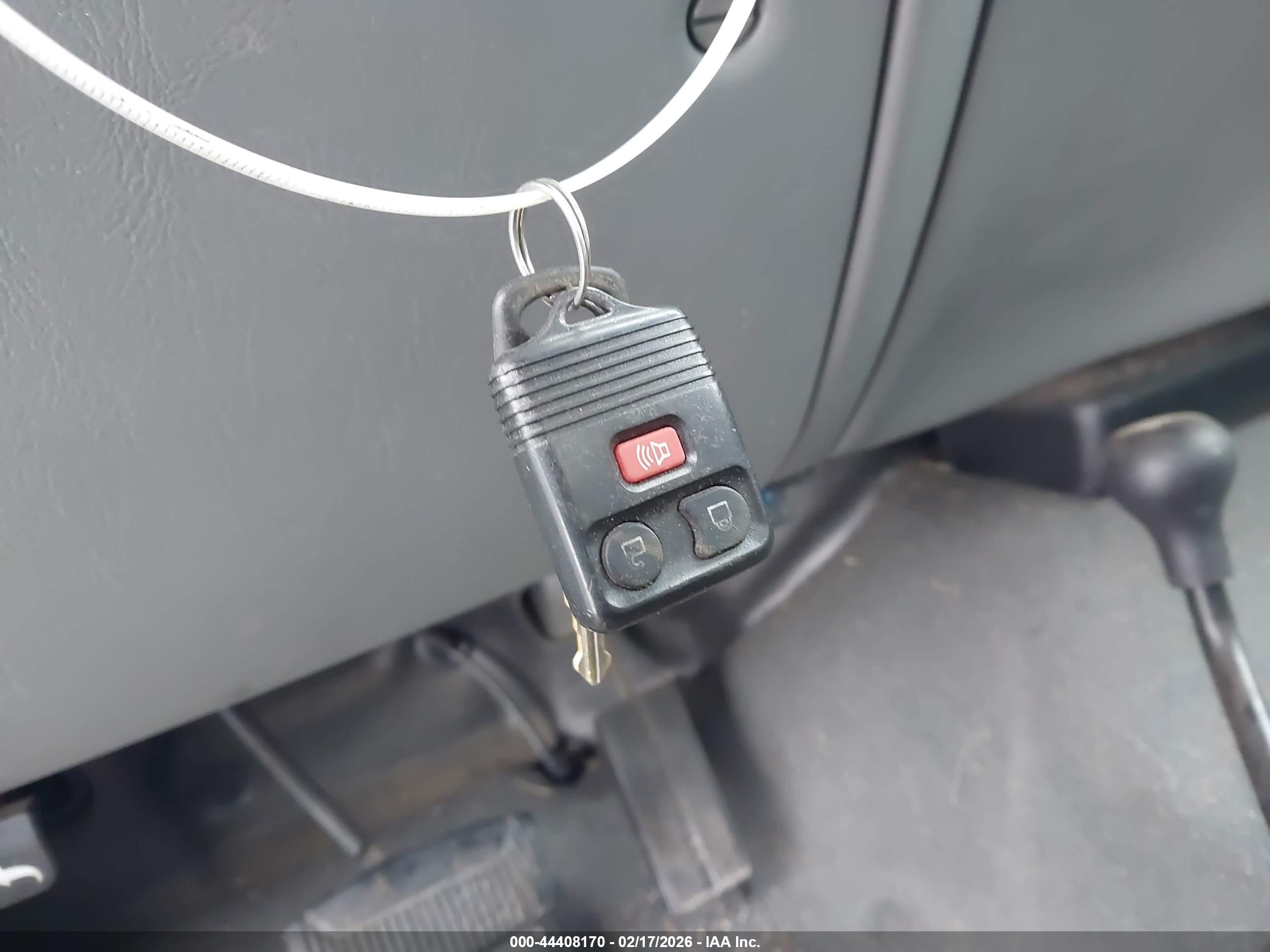 FORD F-250 image 11