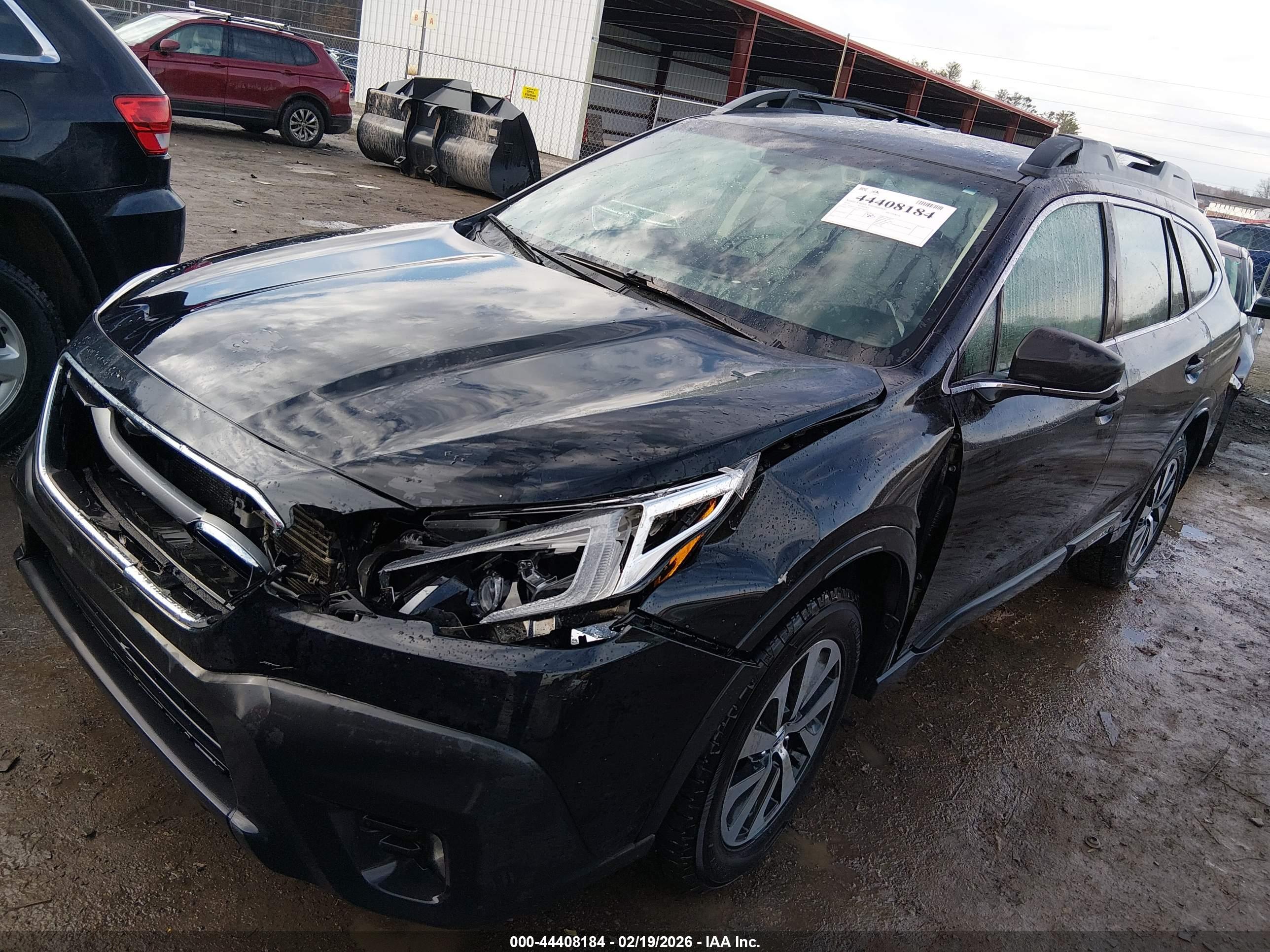 SUBARU OUTBACK image 2