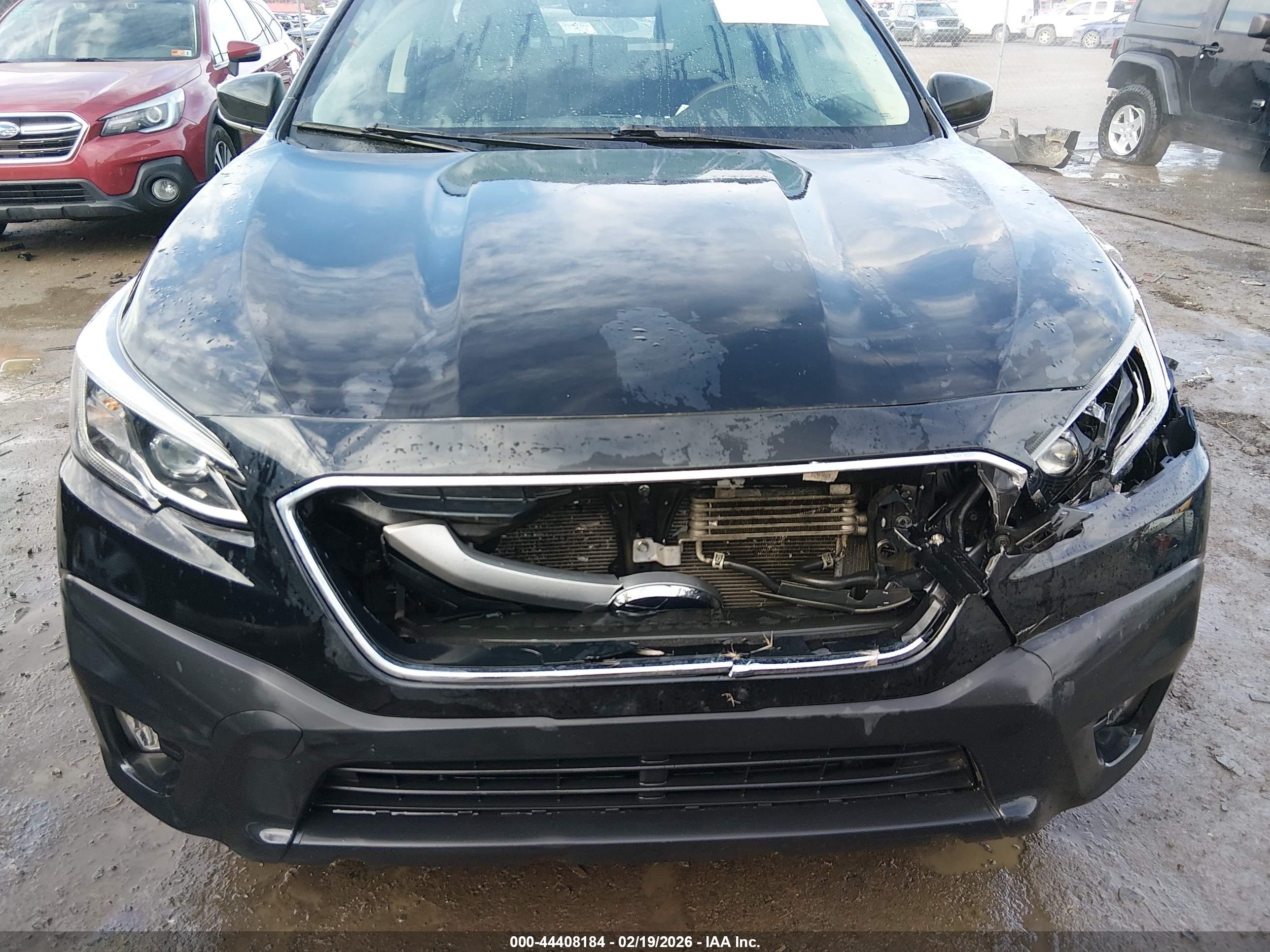 SUBARU OUTBACK image 6
