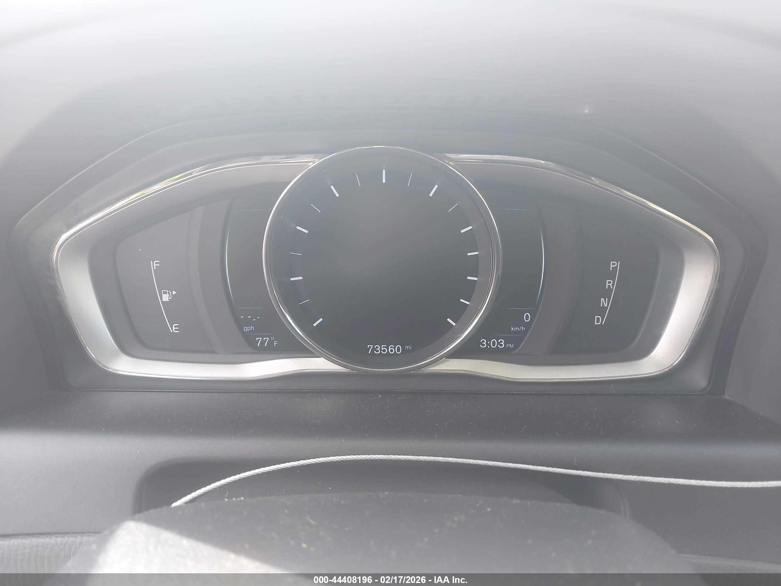 VOLVO XC60 image 7