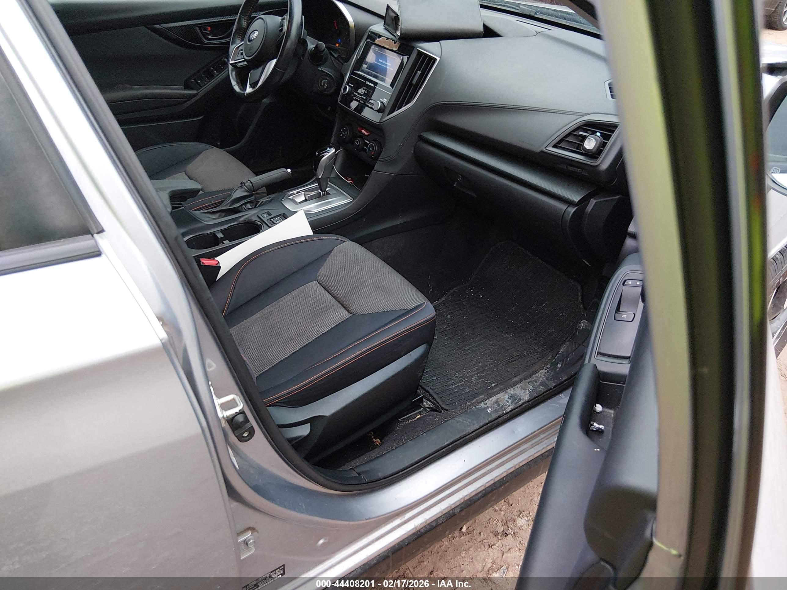 SUBARU CROSSTREK image 5