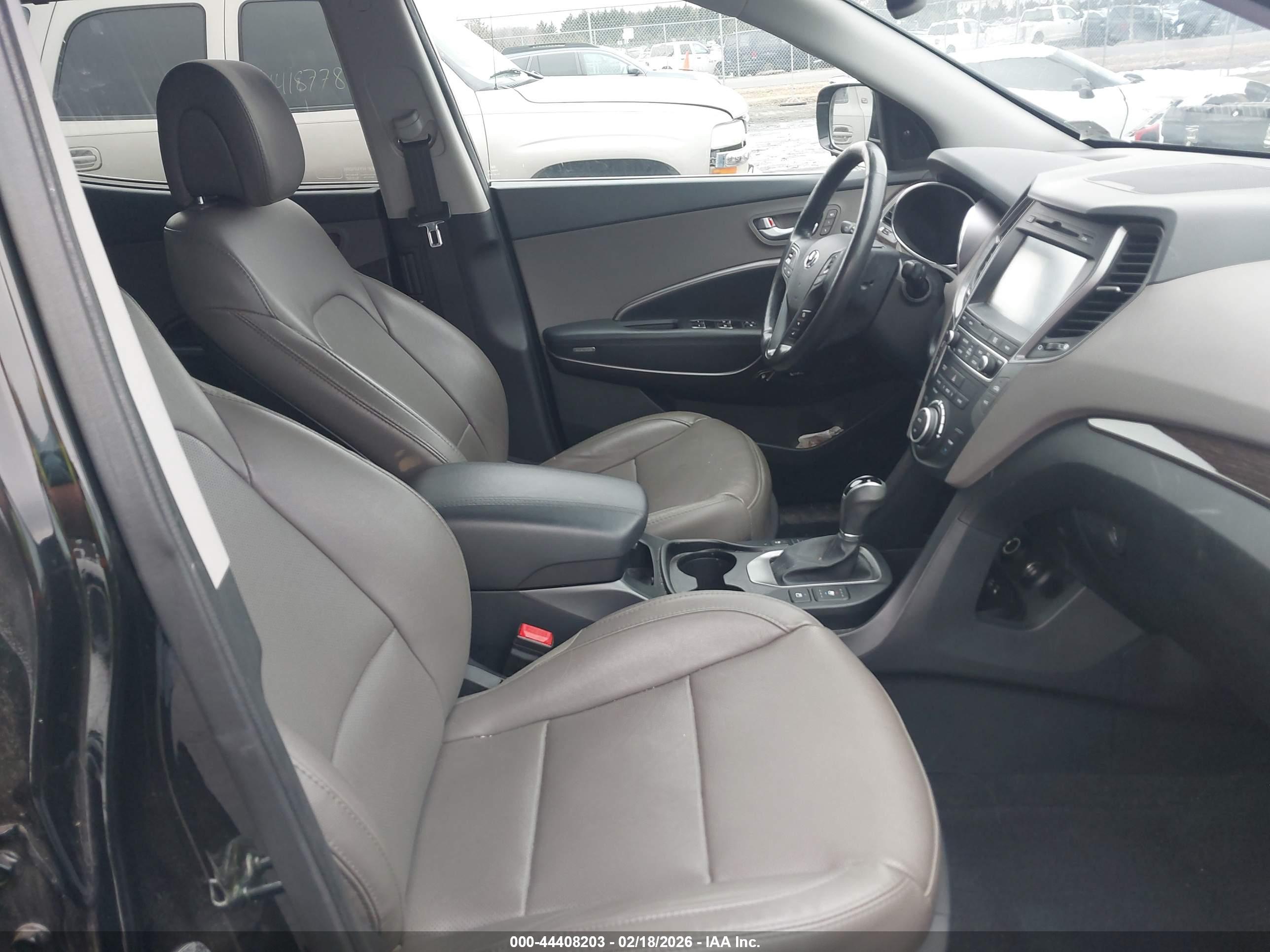 HYUNDAI SANTA image 5