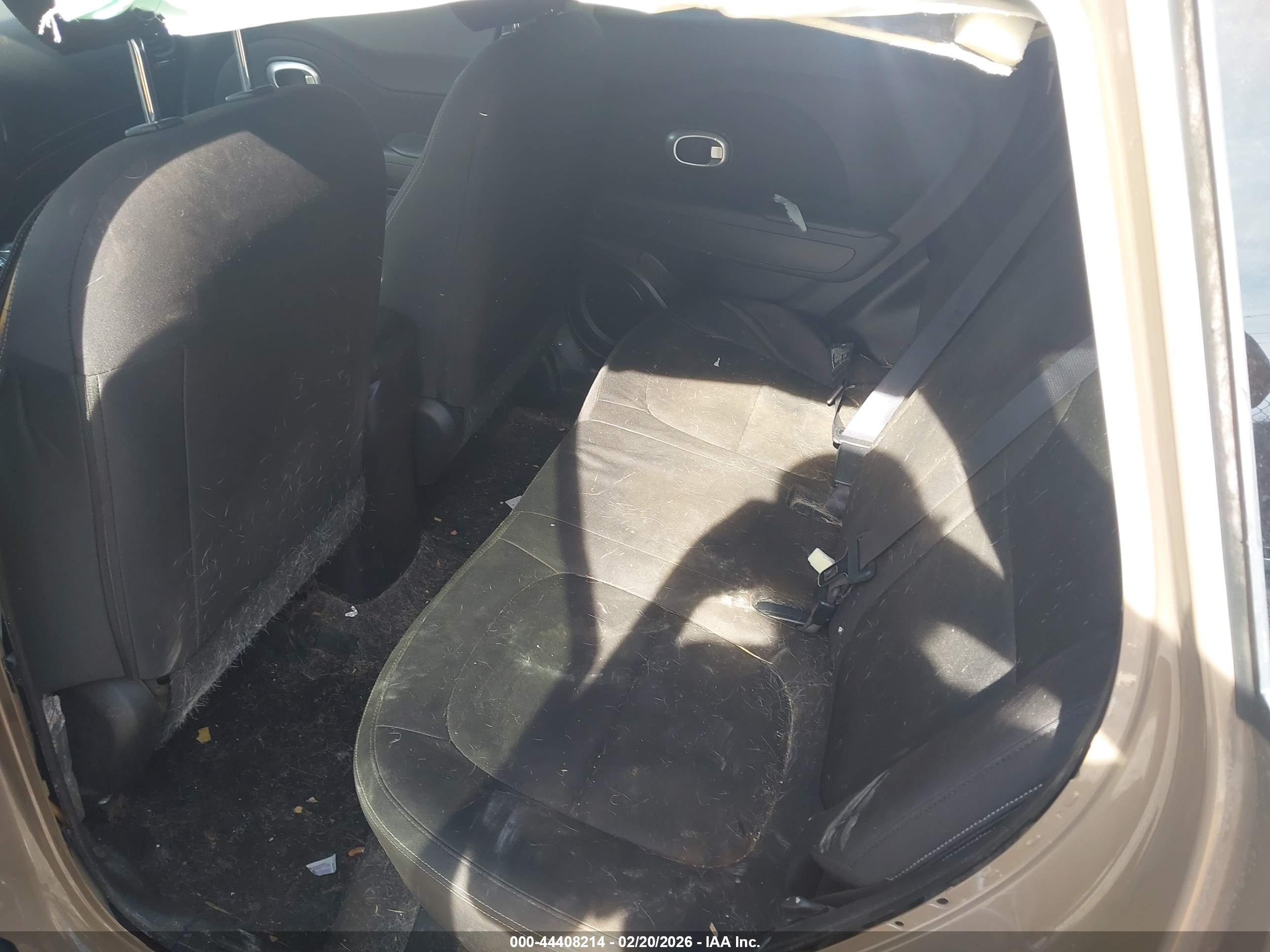 KIA SOUL image 8